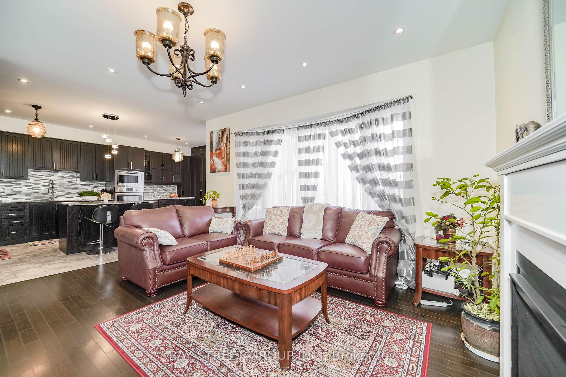Photo 14 of 20 Windyton Avenue, Markham, Cornell — HOMEH