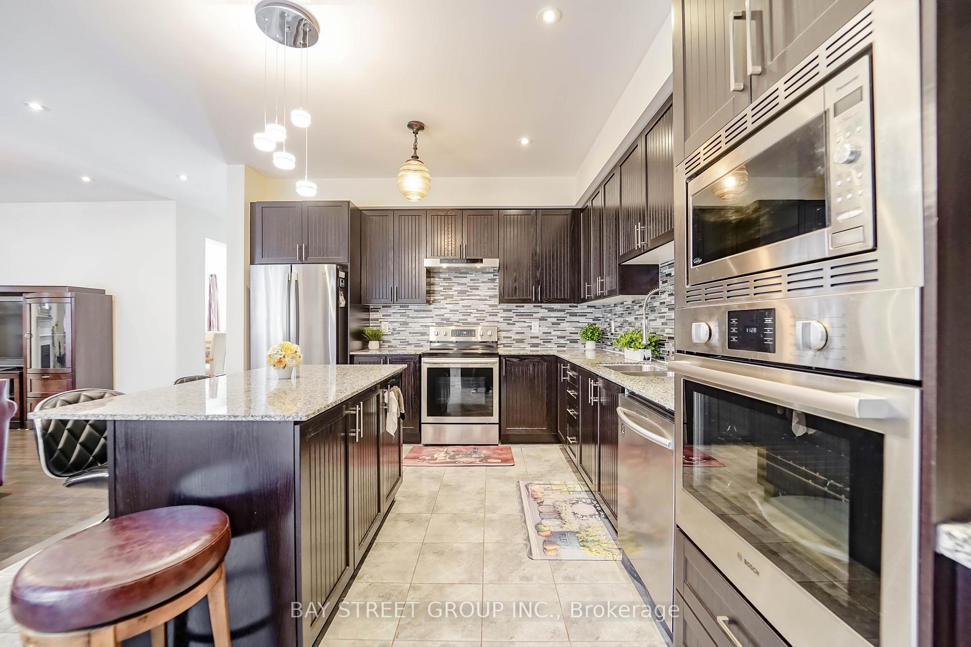Photo 17 of 20 Windyton Avenue, Markham, Cornell — HOMEH