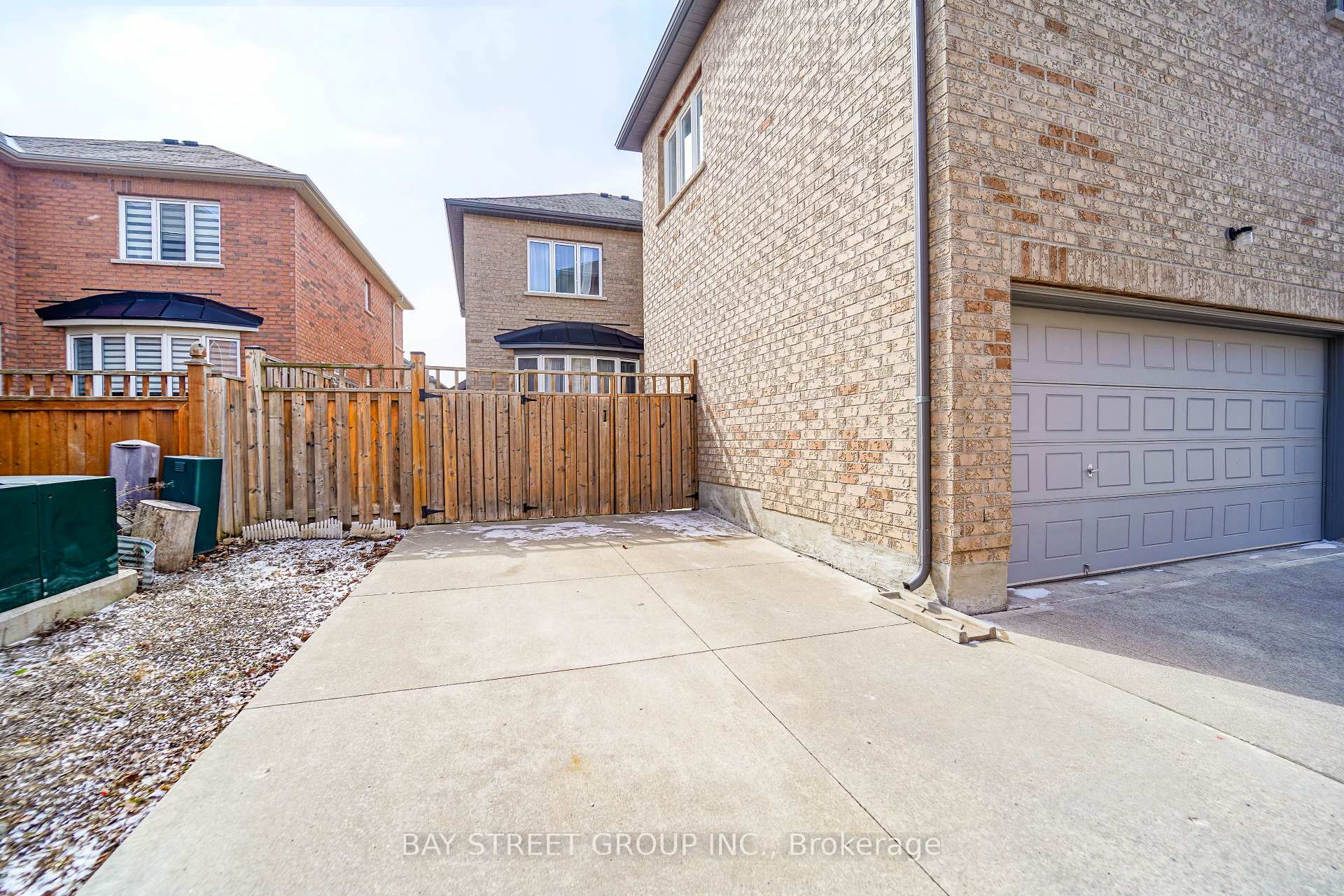 Photo 37 of 20 Windyton Avenue, Markham, Cornell — HOMEH
