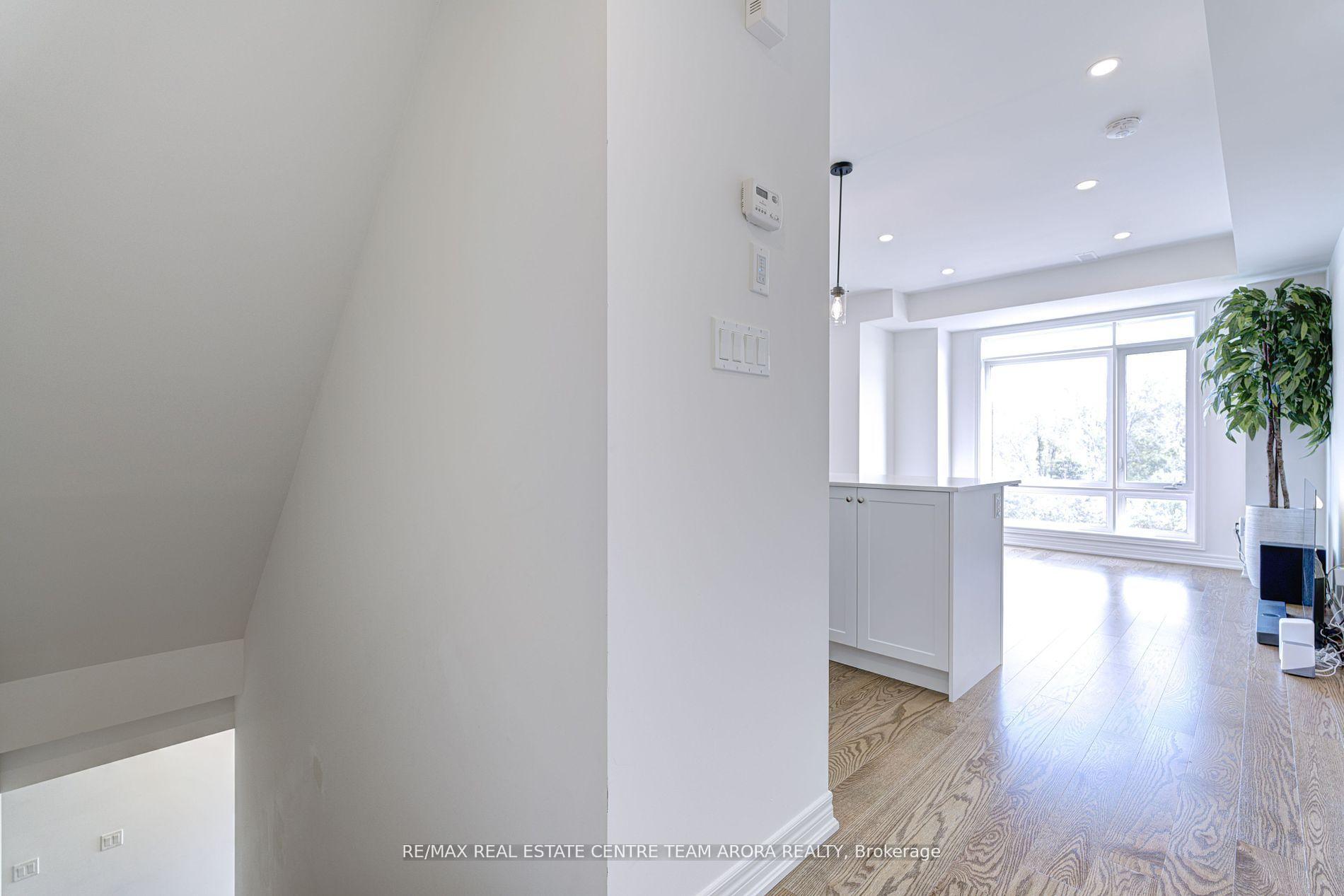 Photo 7 of 420 Salem Road S, Ajax, South East — HOMEH