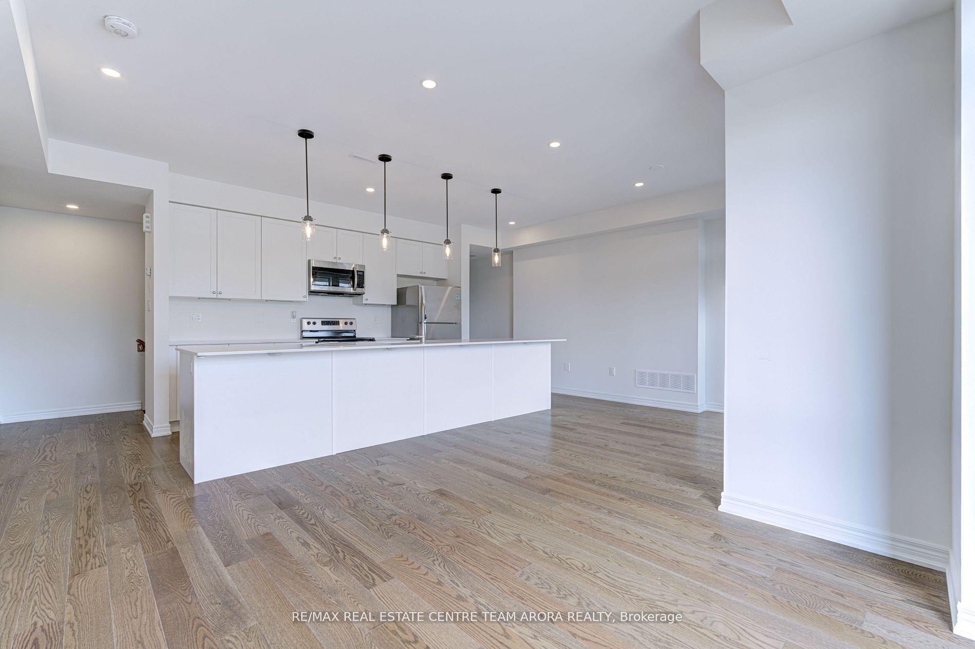 Photo 18 of 420 Salem Road S, Ajax, South East — HOMEH