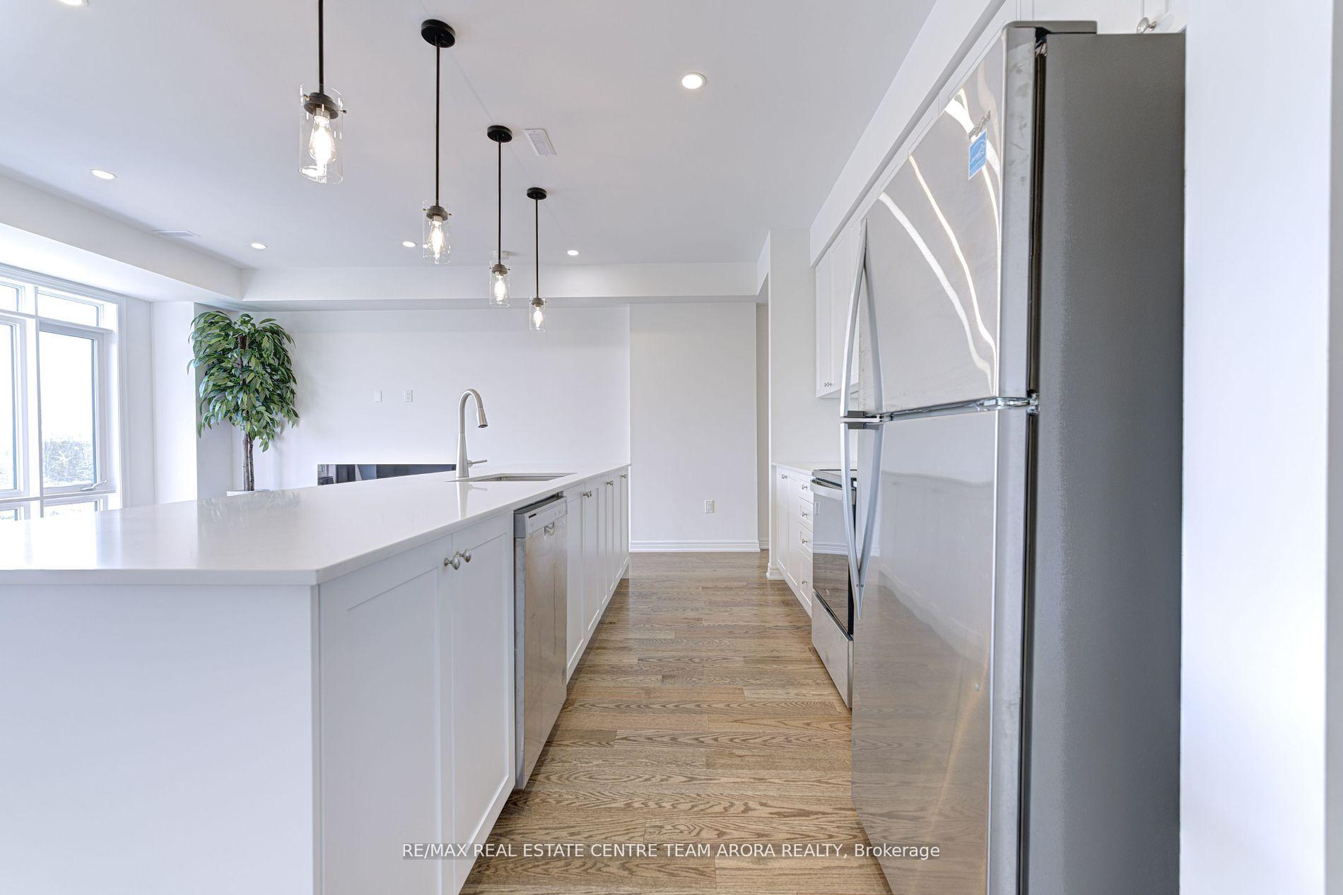 Photo 6 of 420 Salem Road S, Ajax, South East — HOMEH