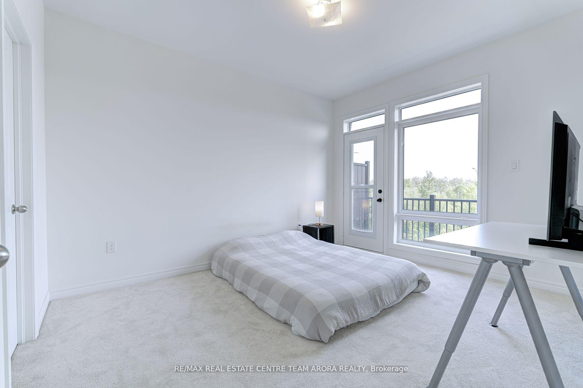 Photo 12 of 420 Salem Road S, Ajax, South East — HOMEH