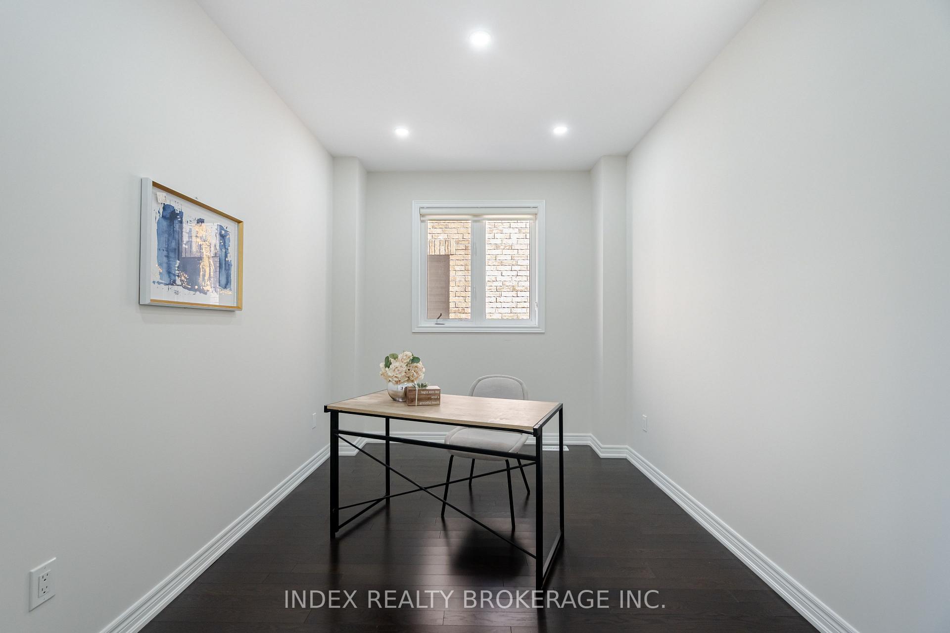 Photo 8 of 86 Hanbury Crescent, Brampton, Credit Valley — HOMEH