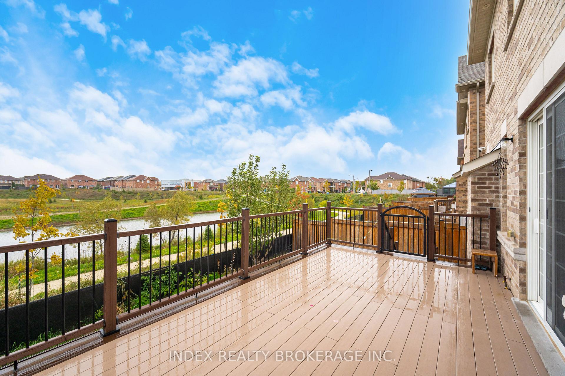 Photo 12 of 86 Hanbury Crescent, Brampton, Credit Valley — HOMEH