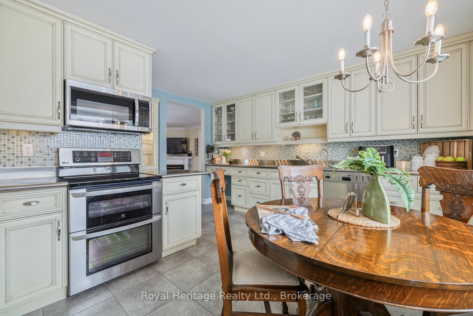 Photo 1 of 5348 Rice Lake Scenic Drive, Hamilton Township, Rural Hamilton — HOMEH