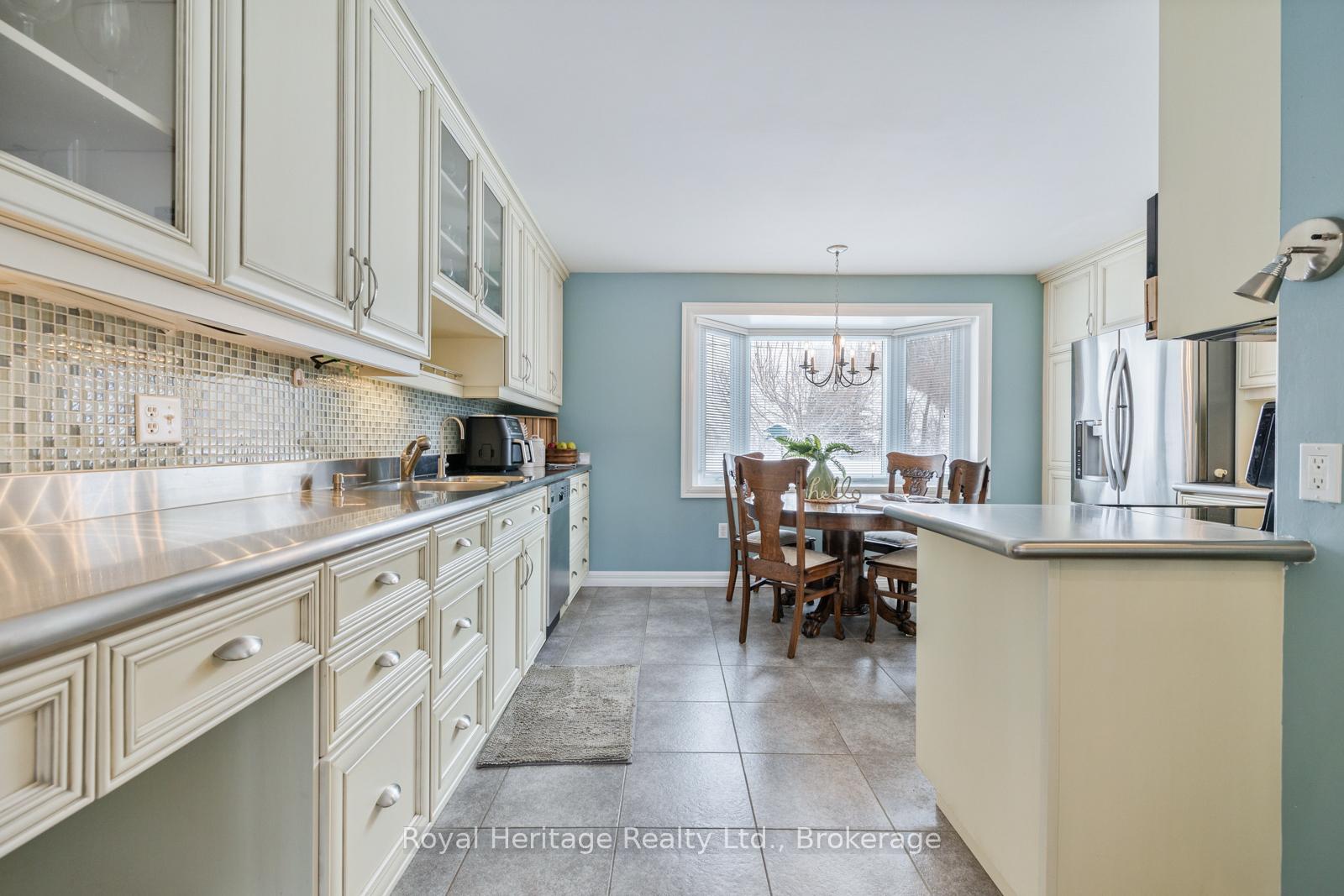 Photo 2 of 5348 Rice Lake Scenic Drive, Hamilton Township, Rural Hamilton — HOMEH