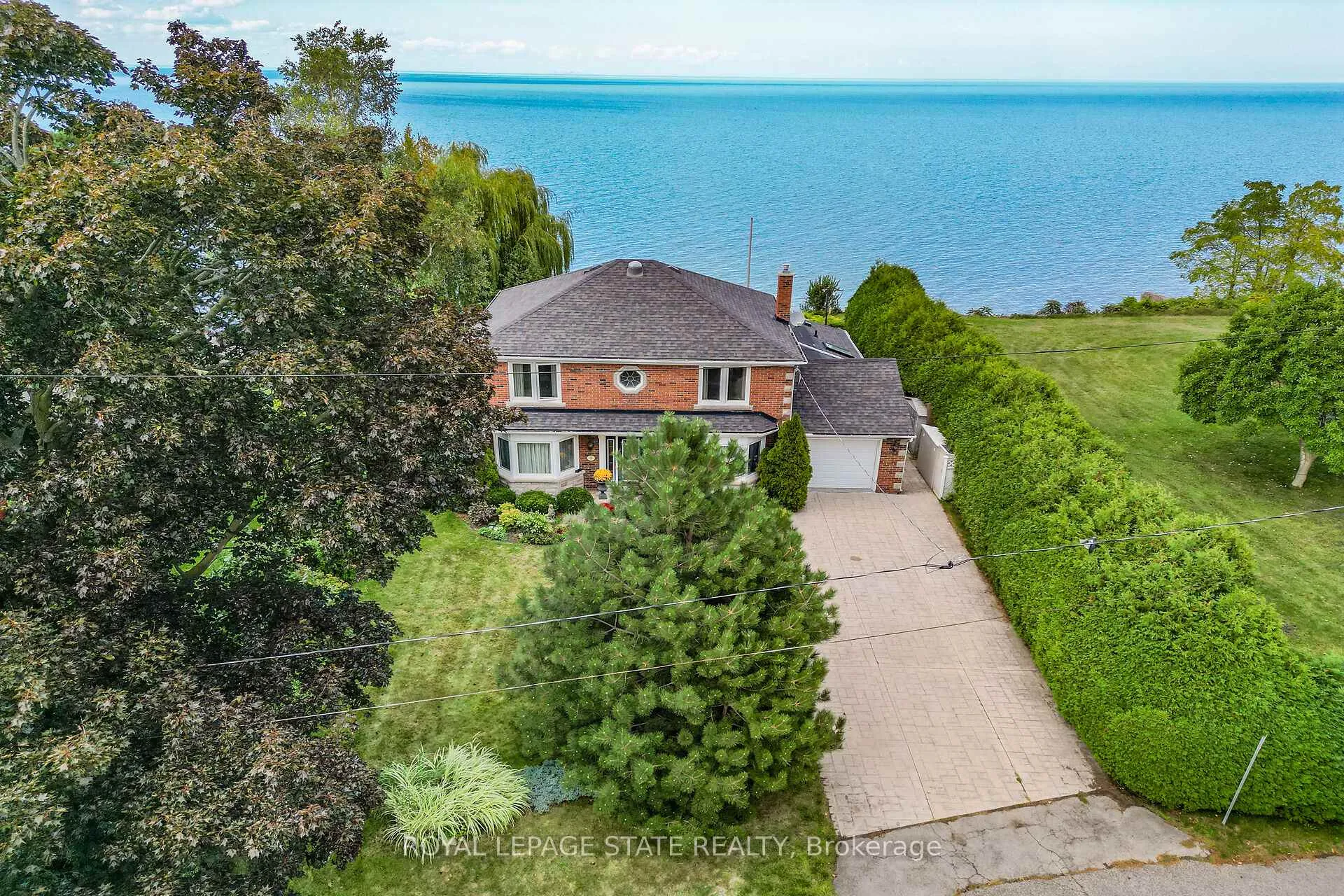 Photo 14 of 10 Tupper Boulevard, Grimsby, Grimsby Beach — HOMEH