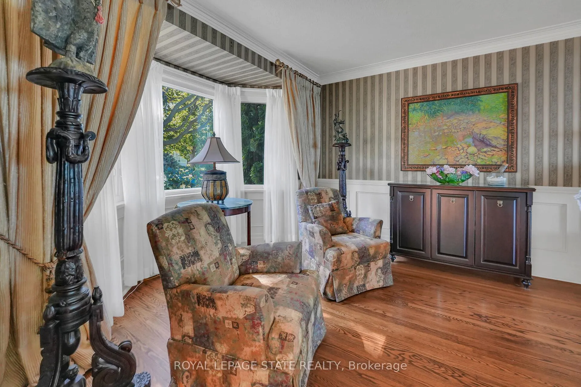 Photo 17 of 10 Tupper Boulevard, Grimsby, Grimsby Beach — HOMEH