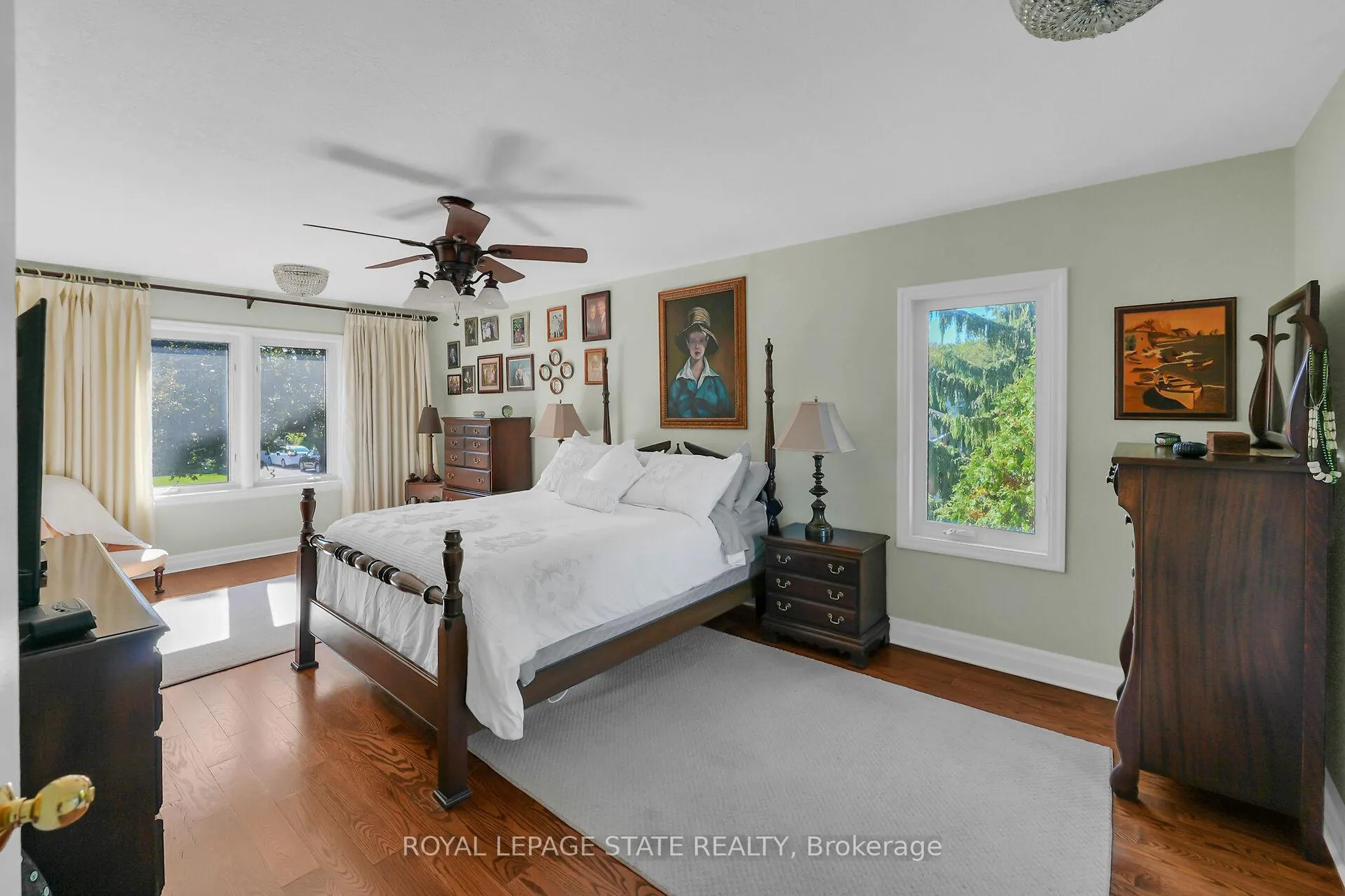 Photo 38 of 10 Tupper Boulevard, Grimsby, Grimsby Beach — HOMEH