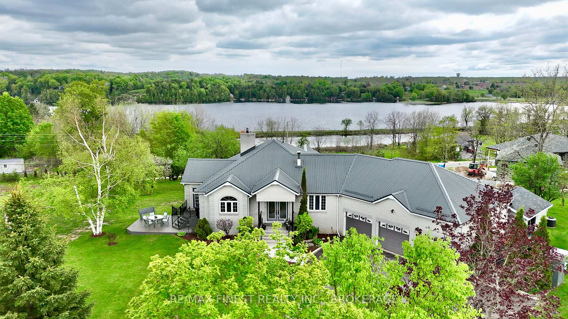 Photo 1 of 4617 Bedford Road, Frontenac, Frontenac South — HOMEH