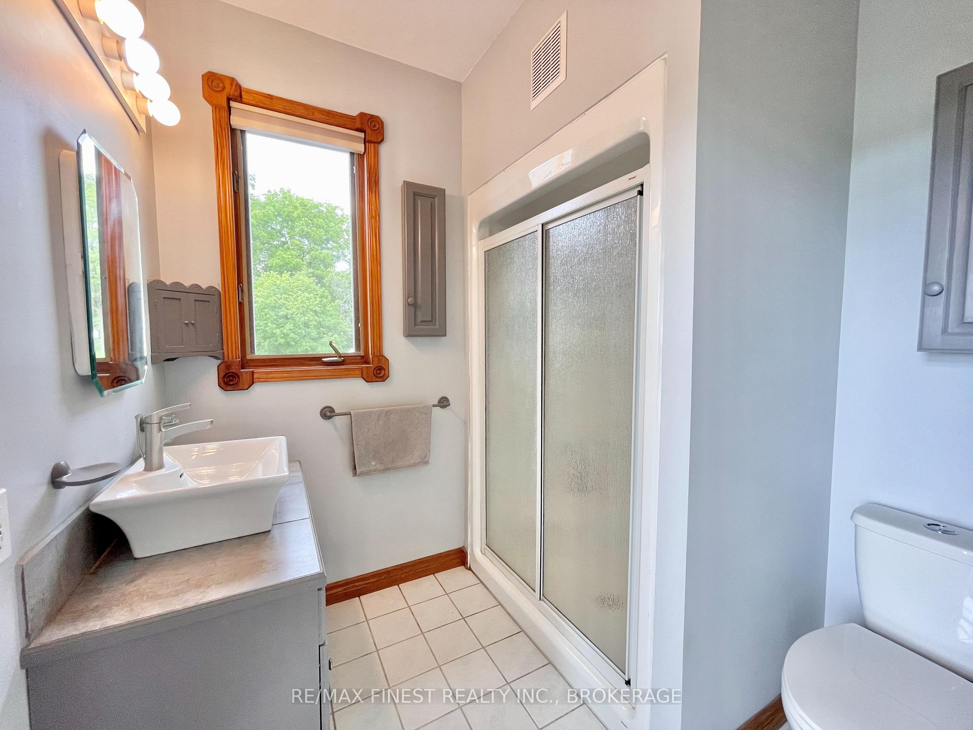 Photo 23 of 4617 Bedford Road, Frontenac, Frontenac South — HOMEH