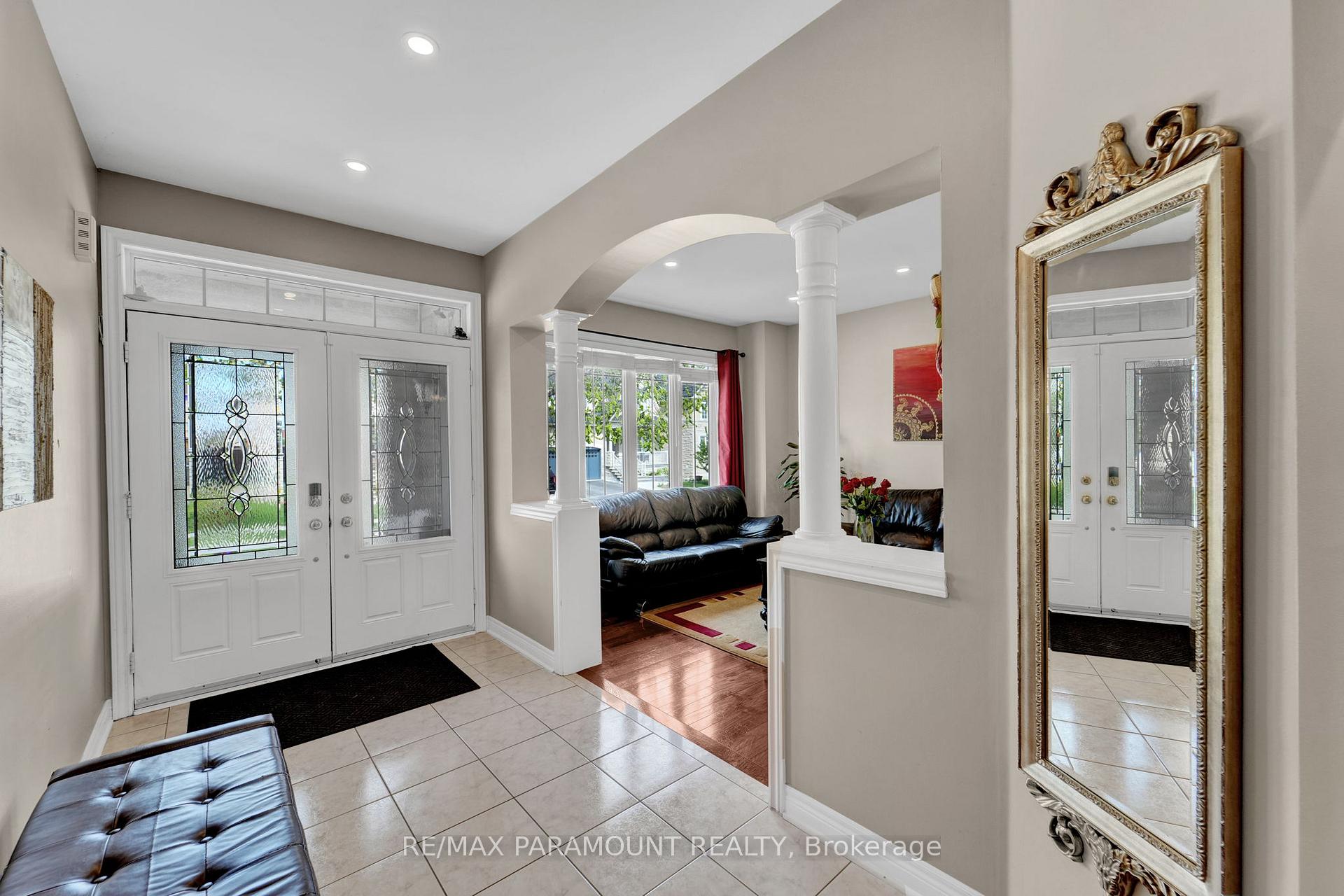 Photo 2 of 8 Eaglelanding Drive, Brampton, Bram East — HOMEH