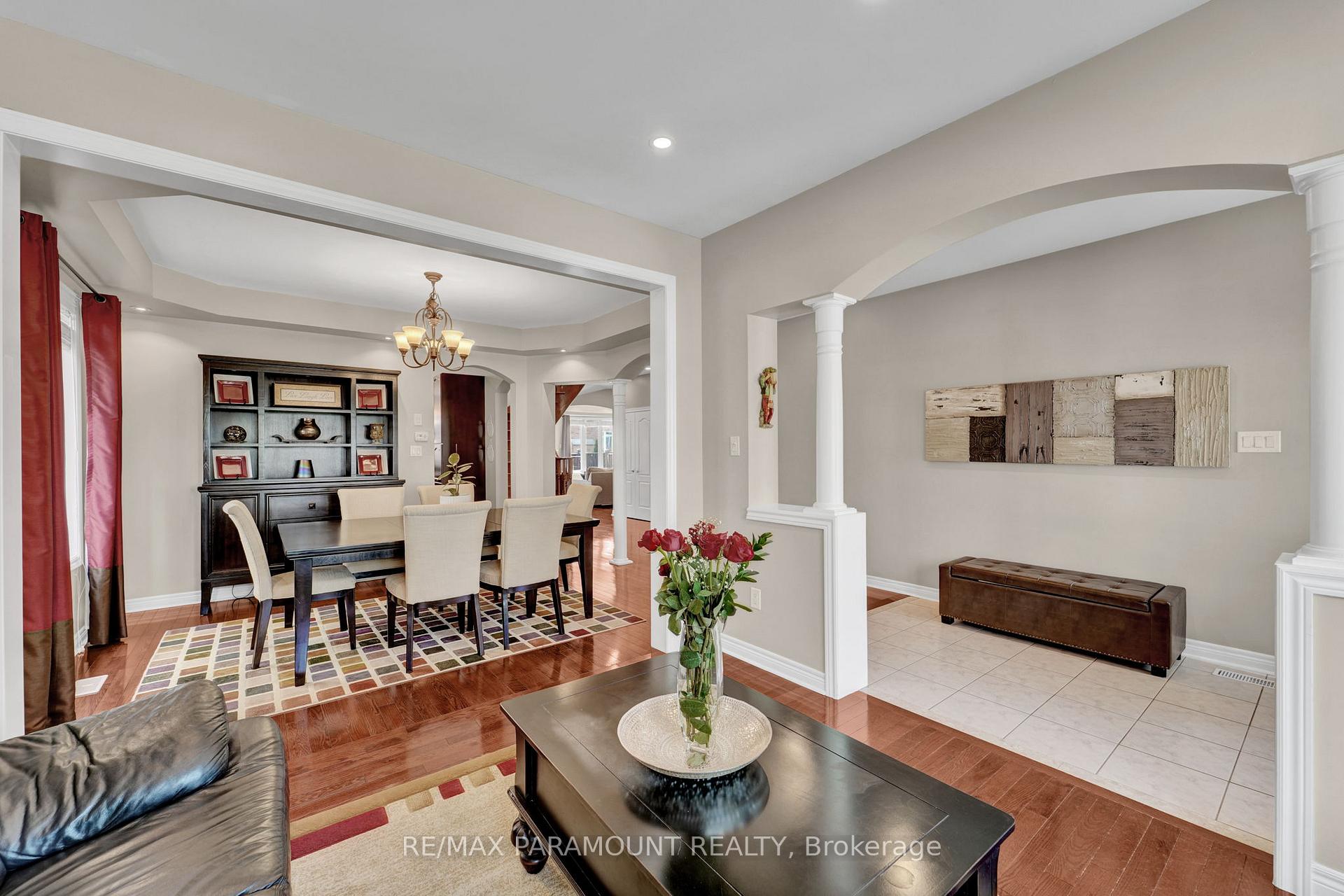 Photo 9 of 8 Eaglelanding Drive, Brampton, Bram East — HOMEH
