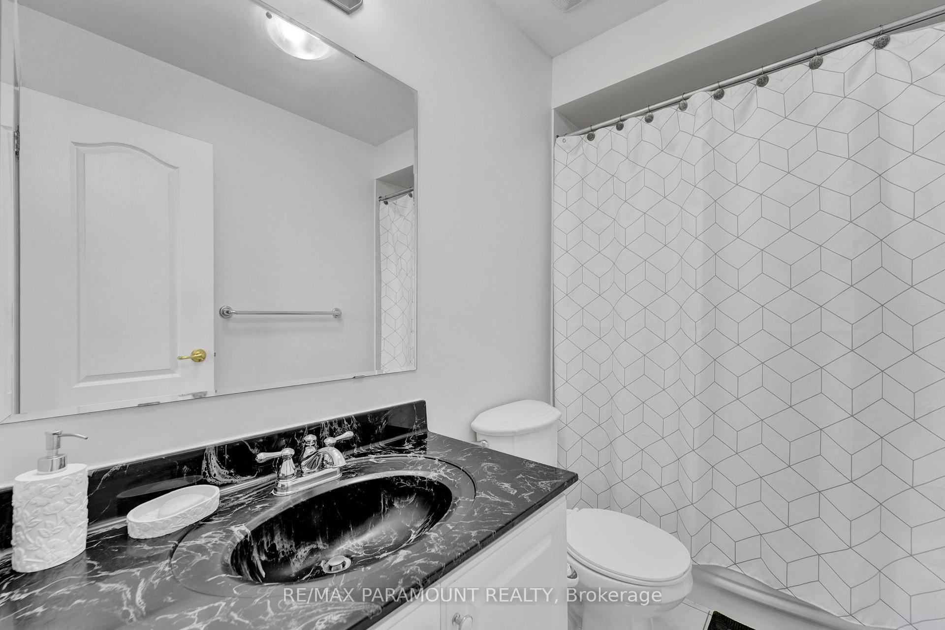 Photo 33 of 8 Eaglelanding Drive, Brampton, Bram East — HOMEH