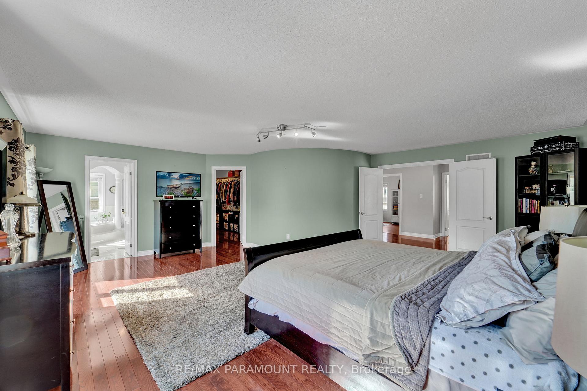 Photo 20 of 8 Eaglelanding Drive, Brampton, Bram East — HOMEH