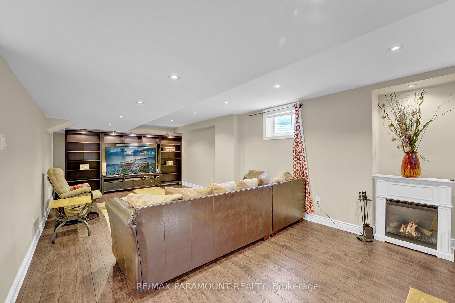 Photo 36 of 8 Eaglelanding Drive, Brampton, Bram East — HOMEH