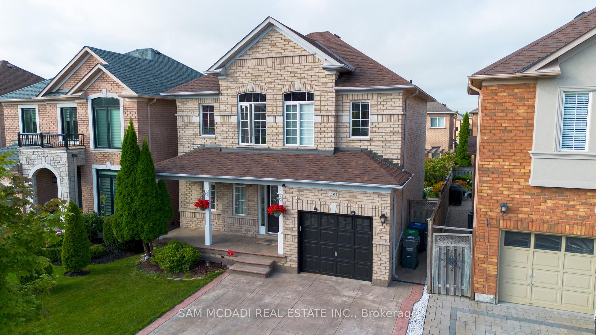 Photo 2 of 5562 Katy Gate, Mississauga, Churchill Meadows — HOMEH