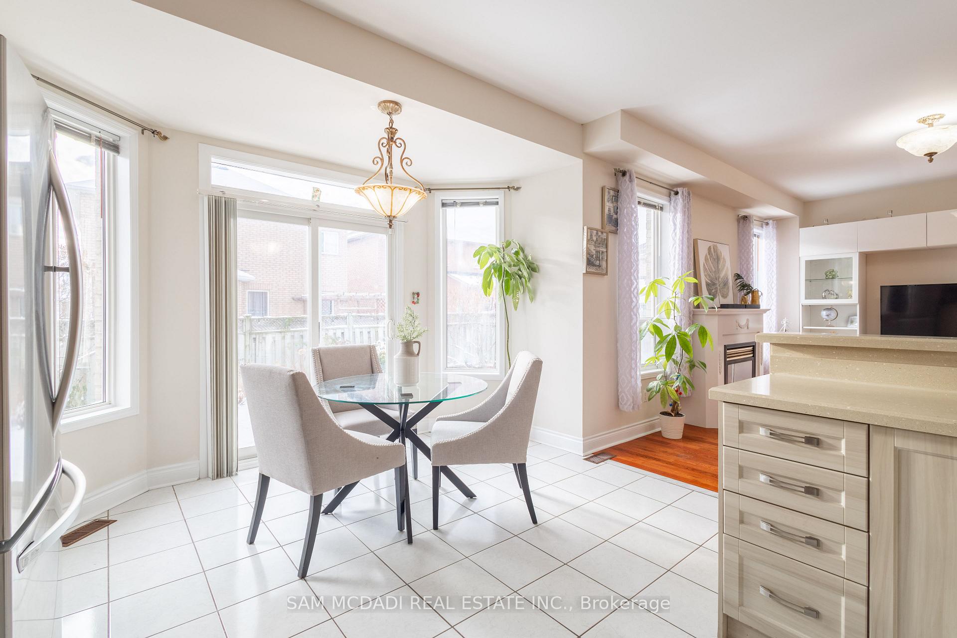 Photo 14 of 5562 Katy Gate, Mississauga, Churchill Meadows — HOMEH