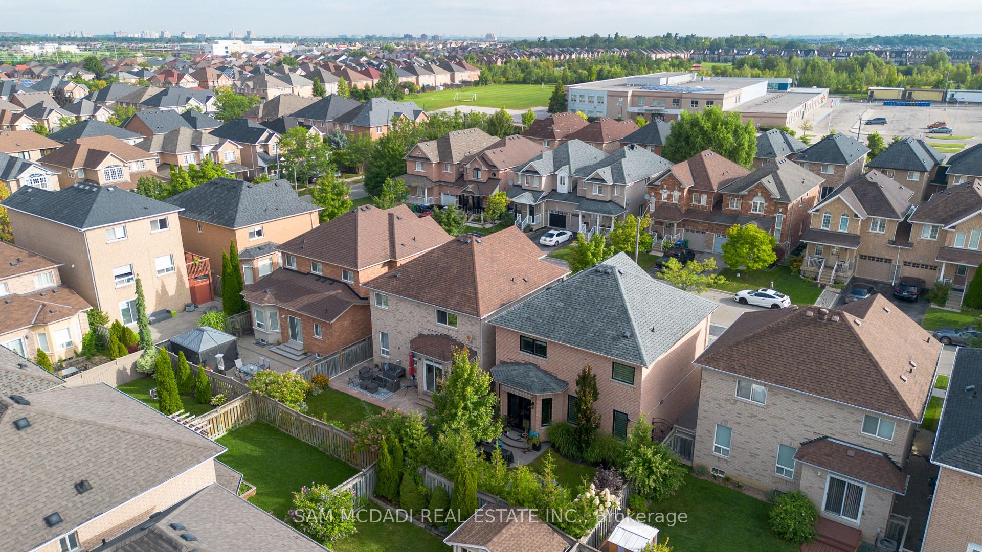 Photo 32 of 5562 Katy Gate, Mississauga, Churchill Meadows — HOMEH