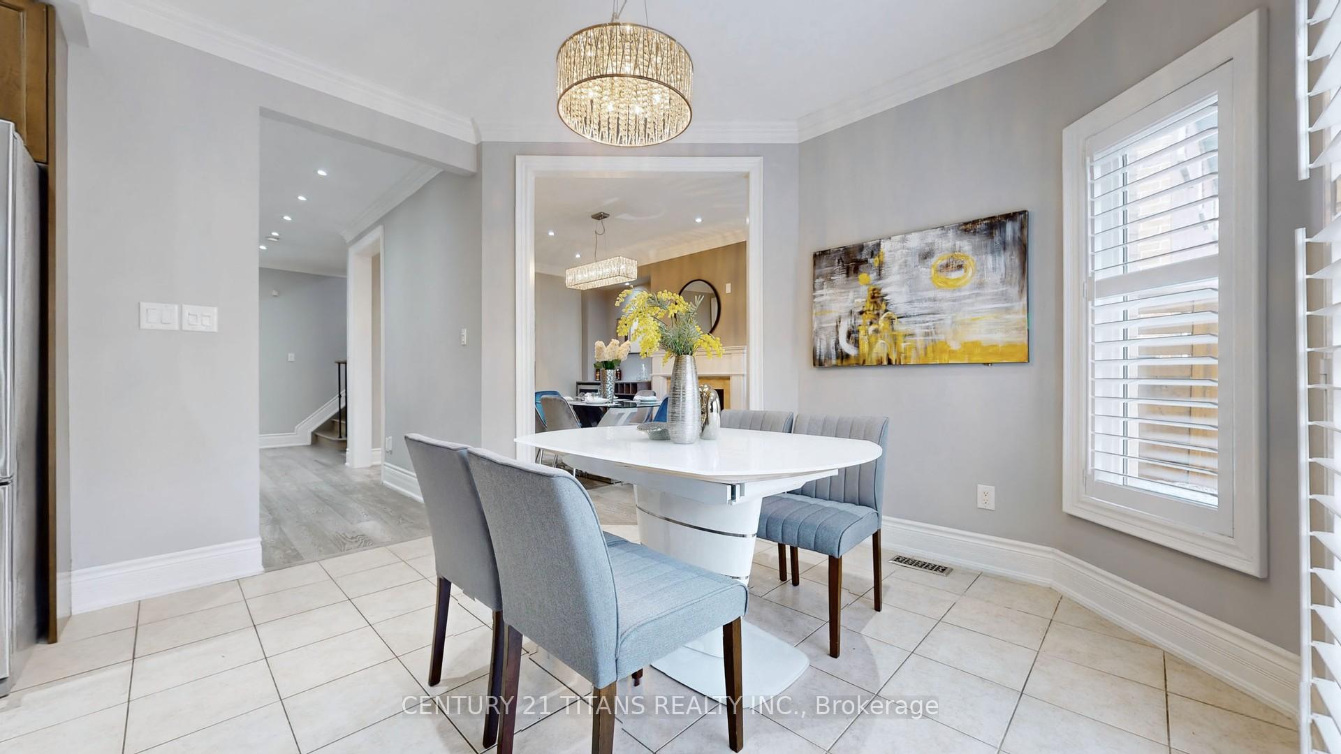 Photo 14 of 23 Santa Amato Crescent, Vaughan, Patterson — HOMEH