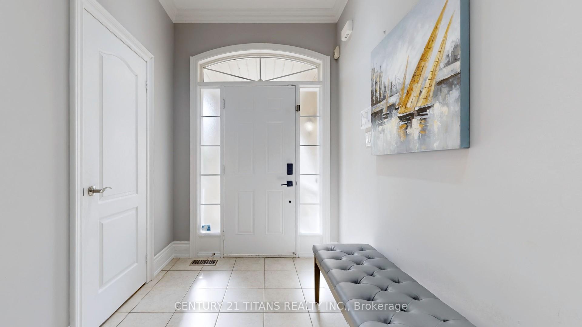 Photo 19 of 23 Santa Amato Crescent, Vaughan, Patterson — HOMEH