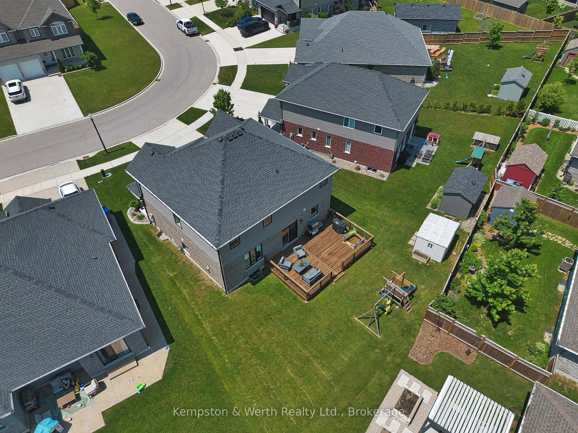 Photo 33 of 71 Forbes Crescent, North Perth, Listowel — HOMEH