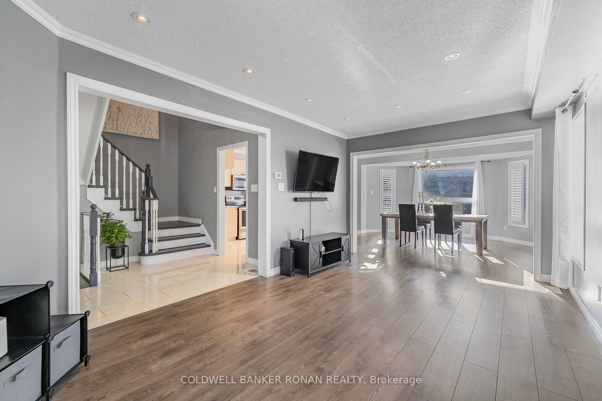 Photo 10 of 50 McCurdy Drive, New Tecumseth, Tottenham — HOMEH