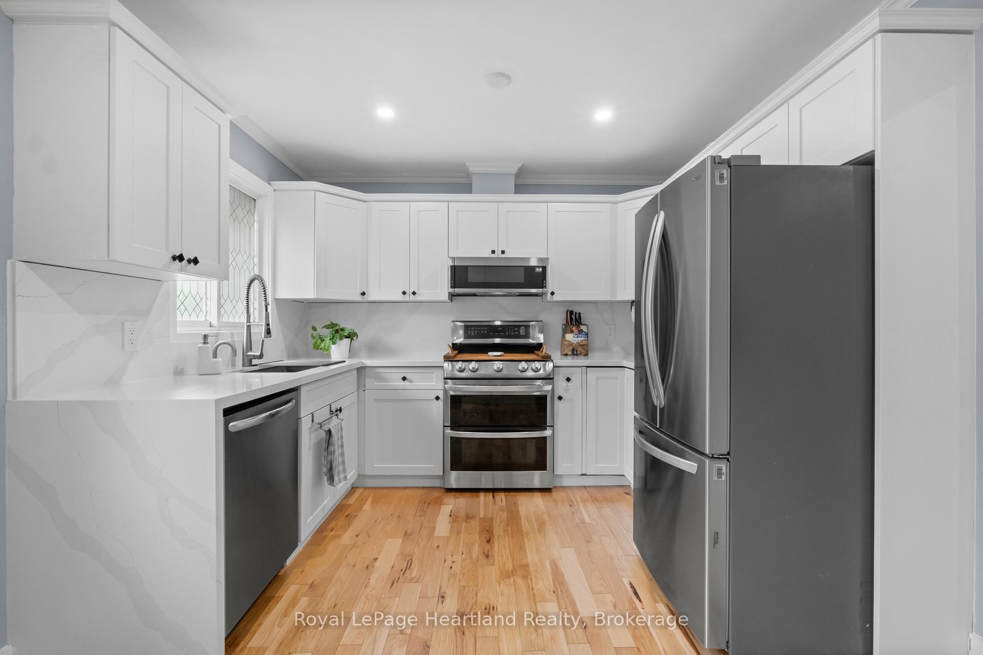 Photo 17 of 9 Parkhaven Crescent, St. Marys — HOMEH