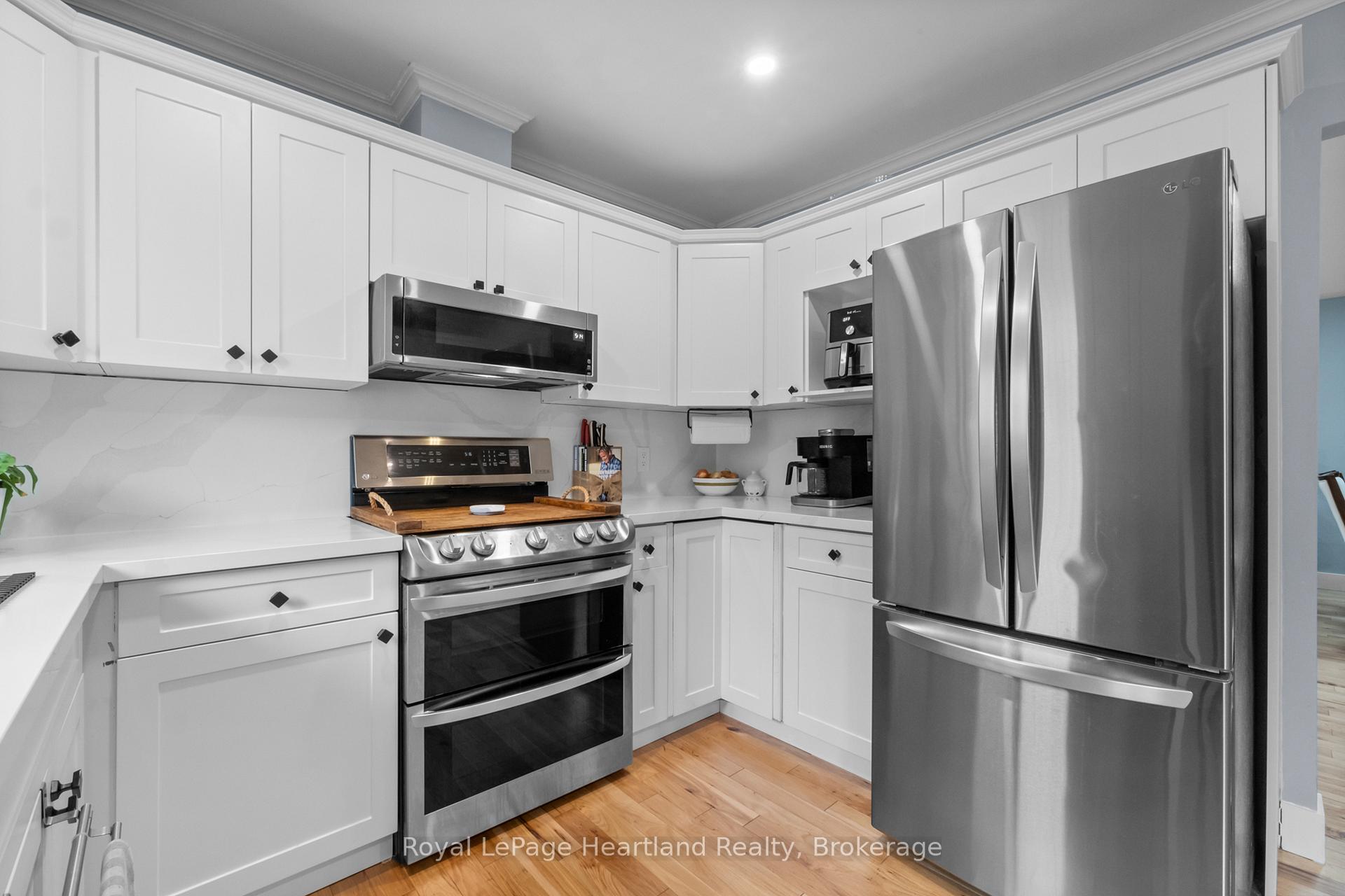Photo 13 of 9 Parkhaven Crescent, St. Marys — HOMEH