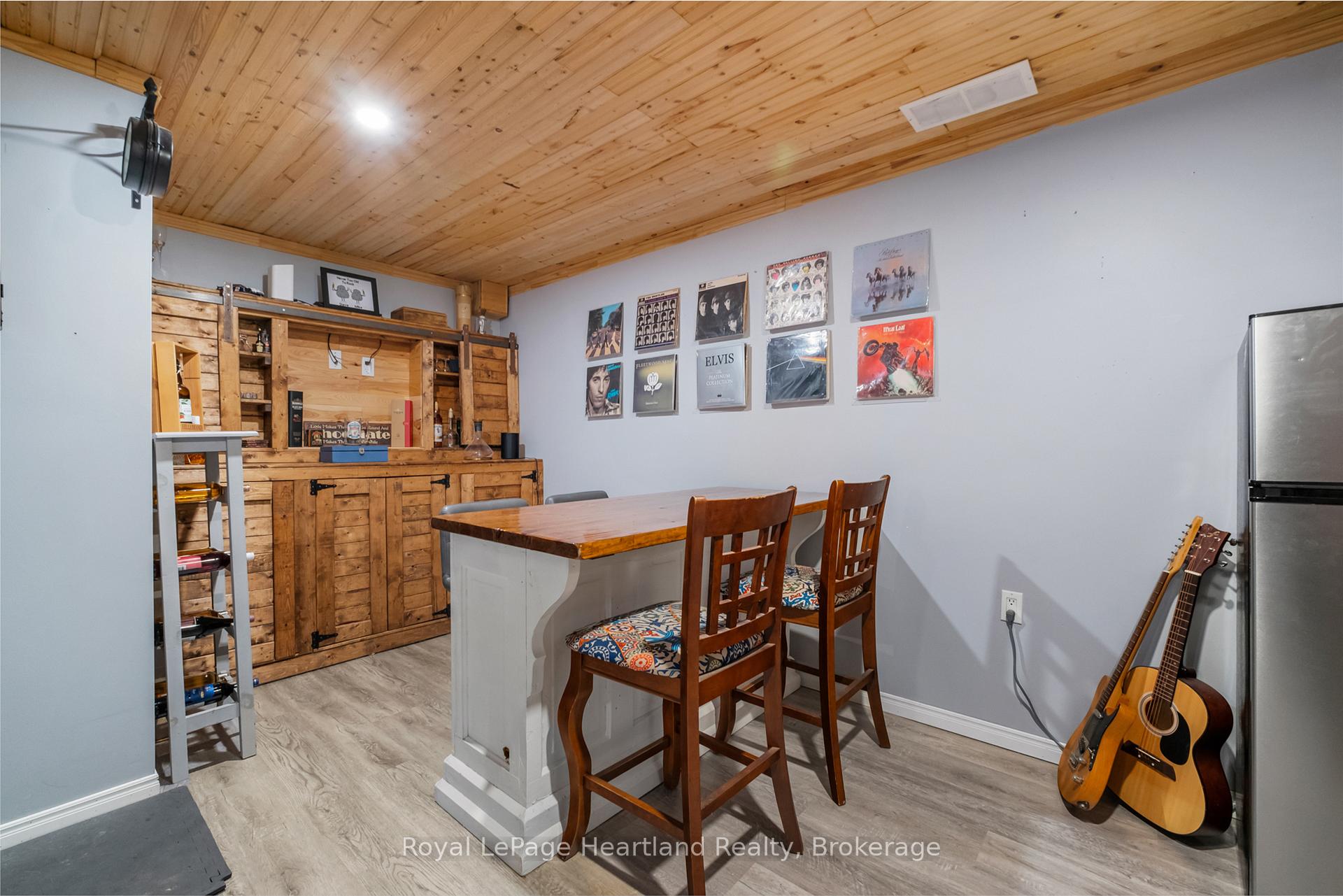 Photo 33 of 9 Parkhaven Crescent, St. Marys — HOMEH