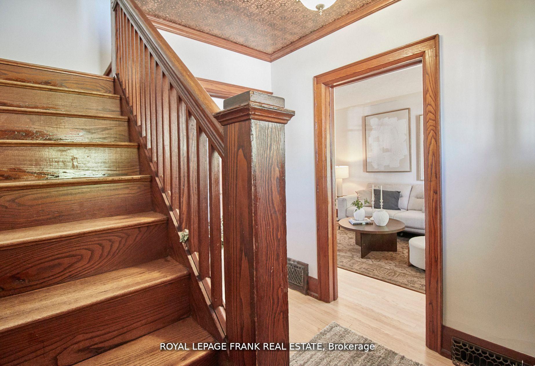 Photo 3 of 95 Agnes Street, Oshawa, O'Neill — HOMEH