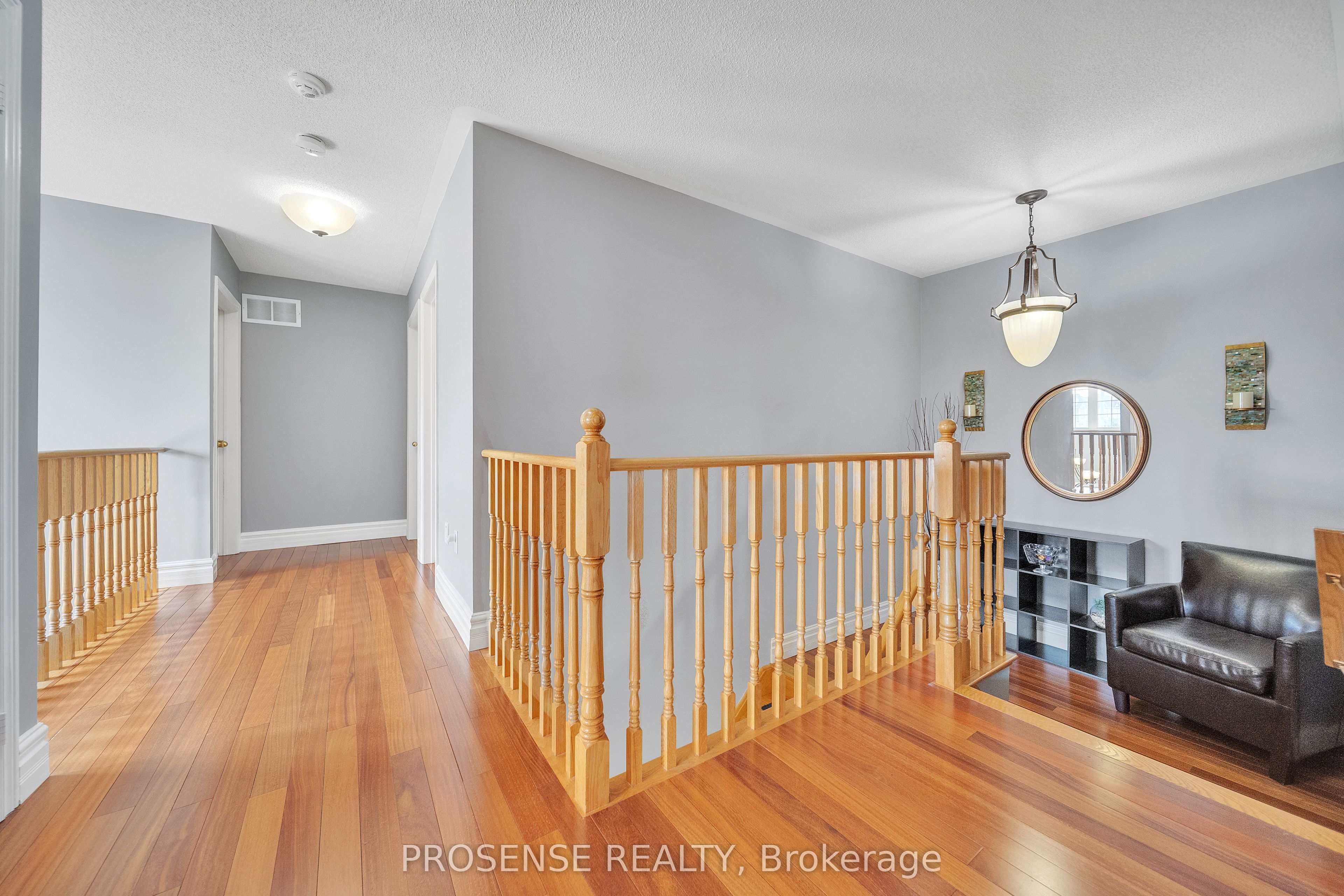 Photo 20 of 29 Ashby Field Road, Brampton, Credit Valley — HOMEH