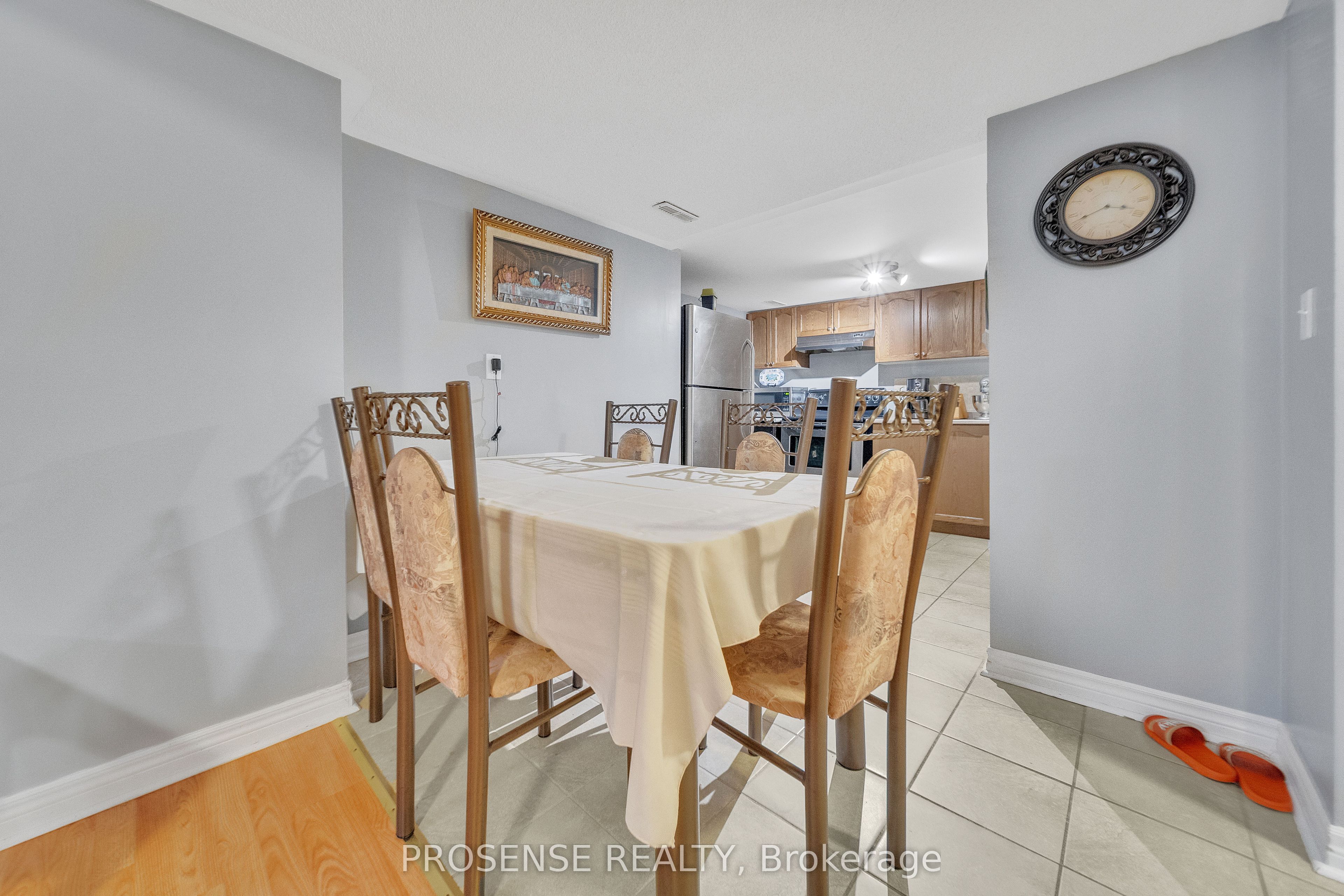 Photo 41 of 29 Ashby Field Road, Brampton, Credit Valley — HOMEH