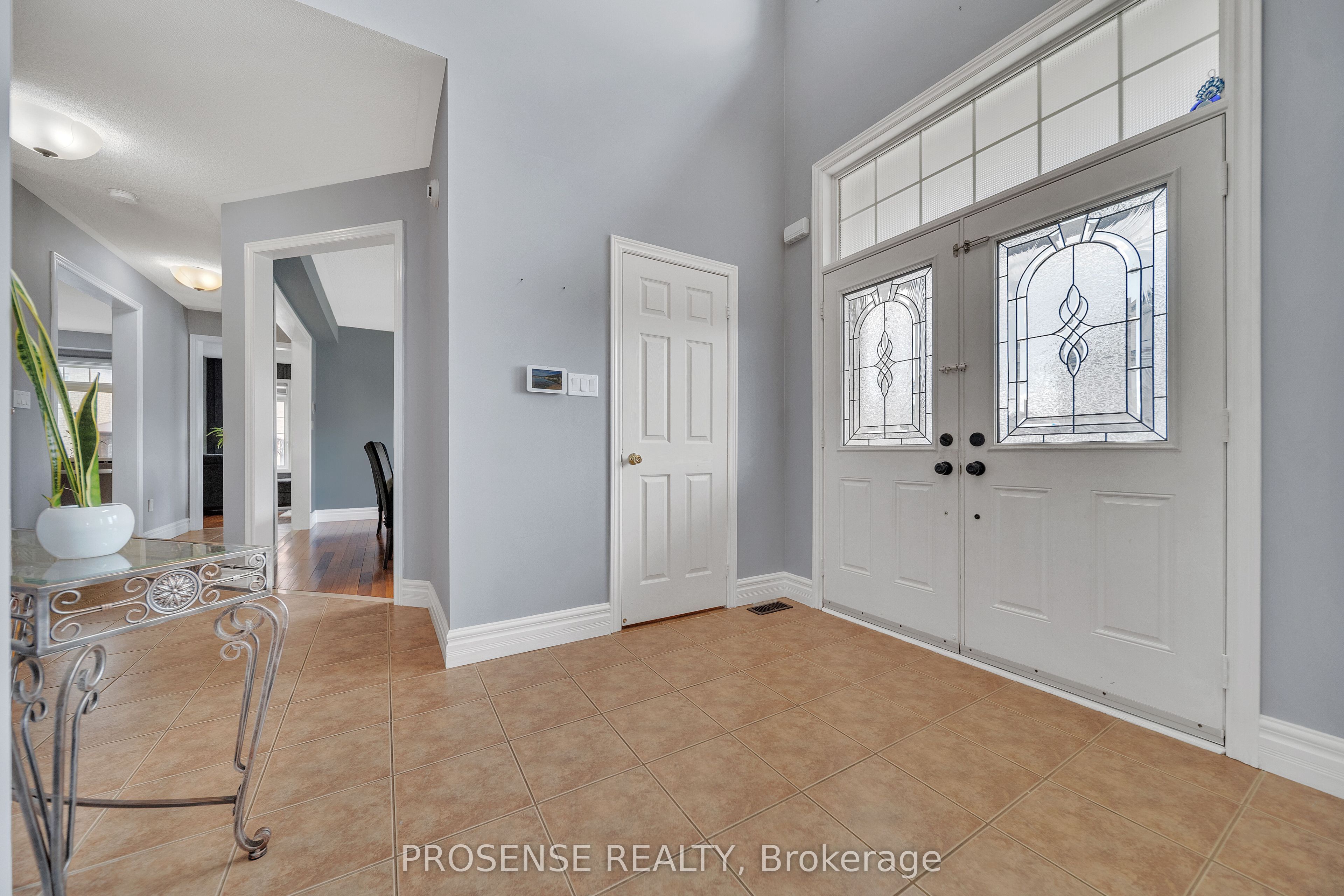 Photo 7 of 29 Ashby Field Road, Brampton, Credit Valley — HOMEH