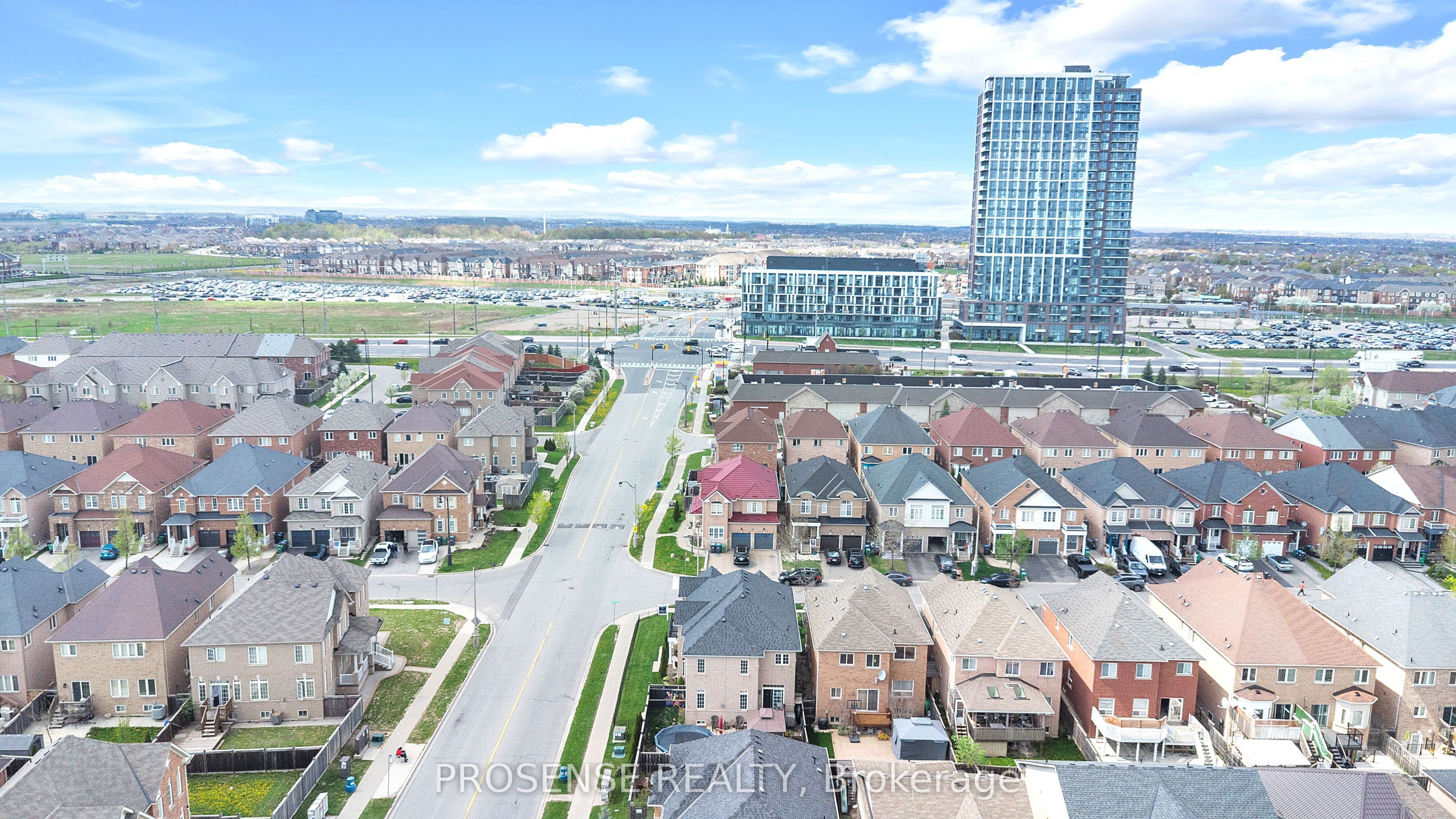 Photo 49 of 29 Ashby Field Road, Brampton, Credit Valley — HOMEH