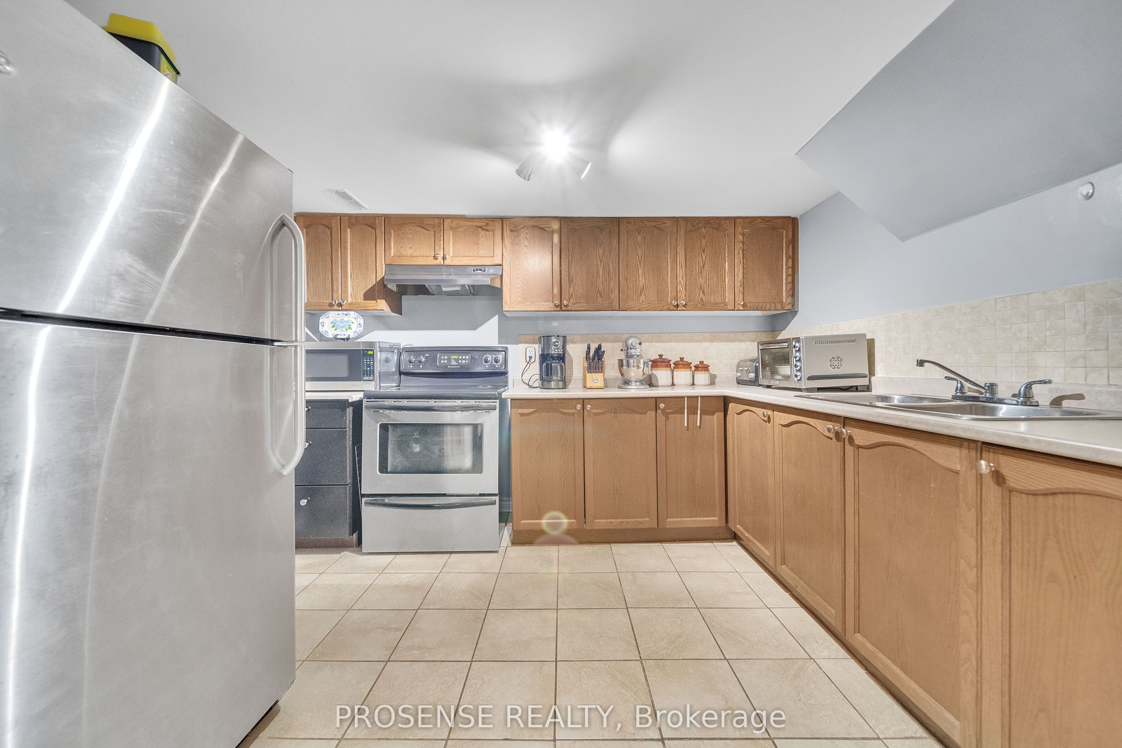 Photo 43 of 29 Ashby Field Road, Brampton, Credit Valley — HOMEH