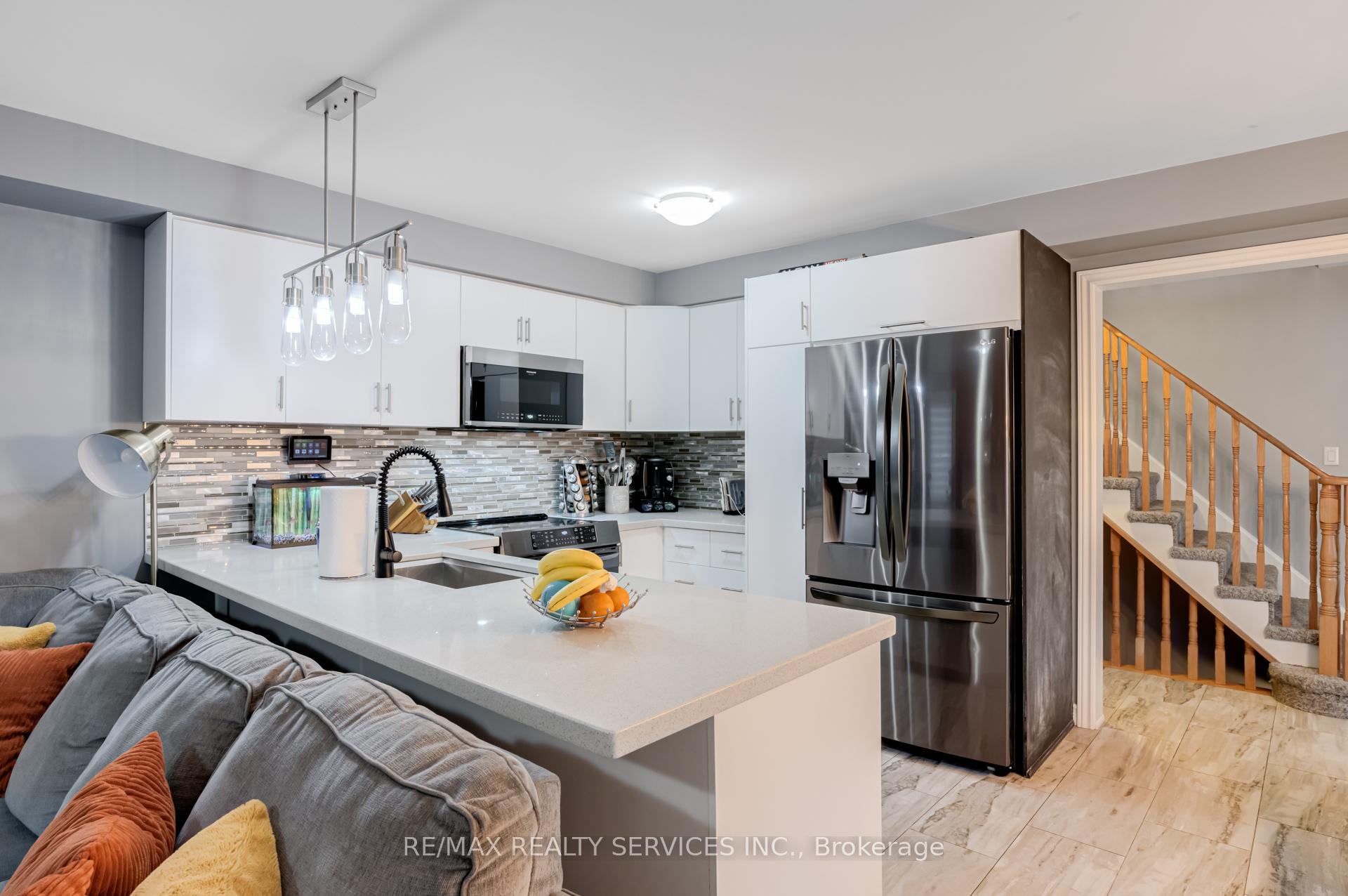 Photo 11 of 3883 Partition Road, Mississauga, Lisgar — HOMEH