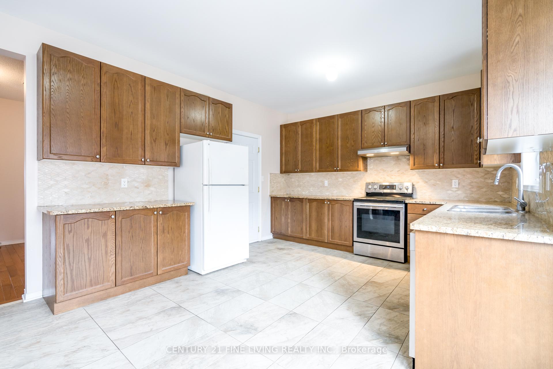 Photo 4 of 27 Locarno Street, Brampton, Sandringham-Wellington — HOMEH