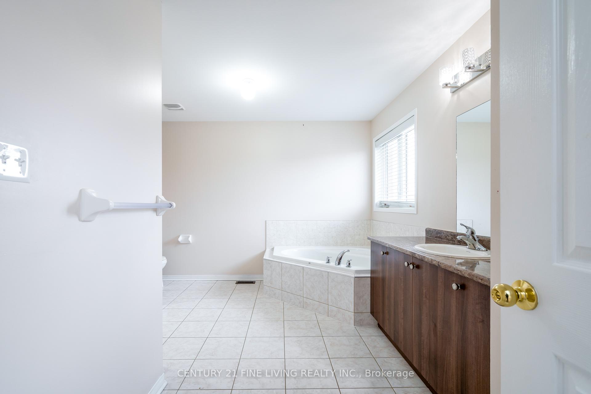 Photo 36 of 27 Locarno Street, Brampton, Sandringham-Wellington — HOMEH