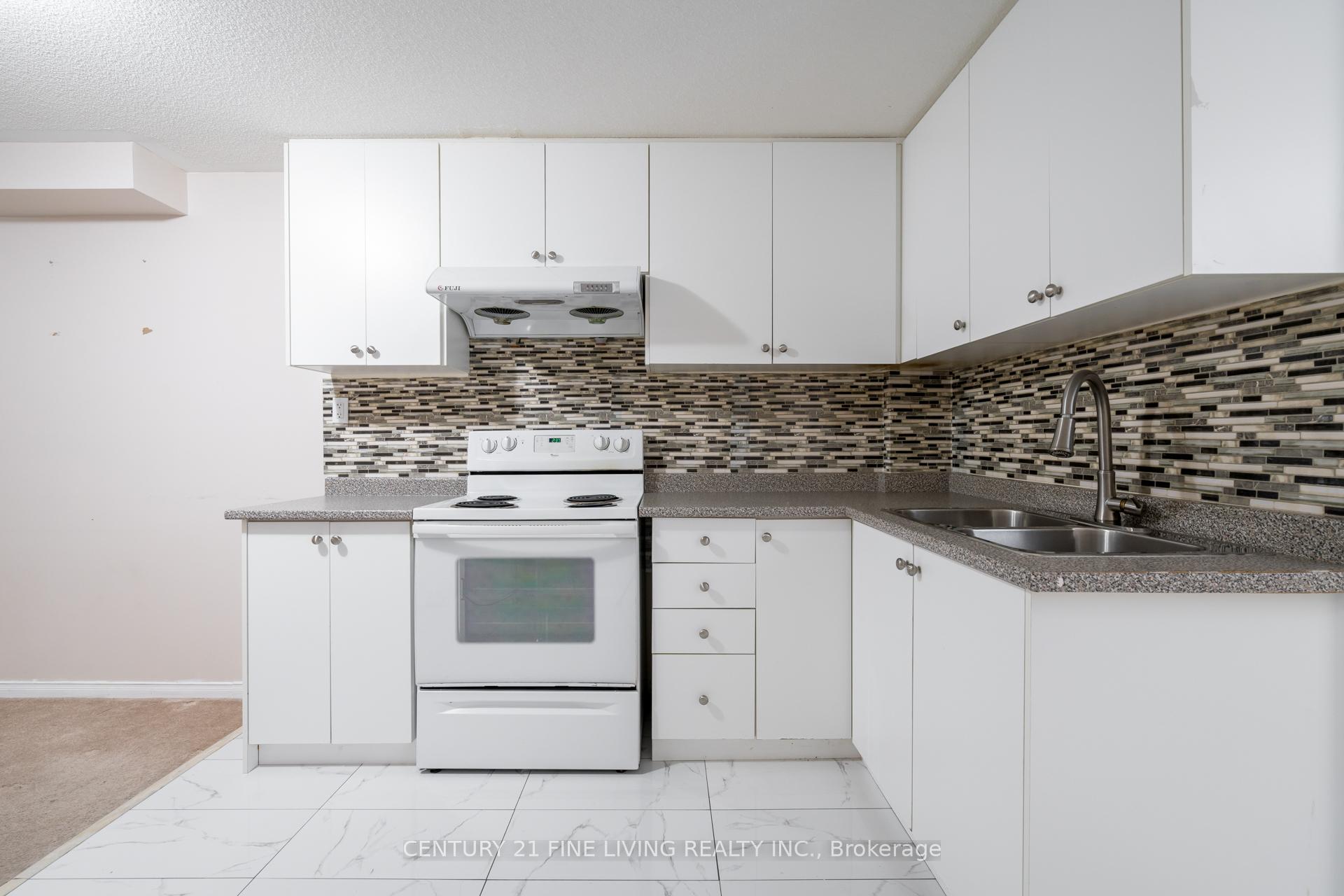 Photo 18 of 27 Locarno Street, Brampton, Sandringham-Wellington — HOMEH