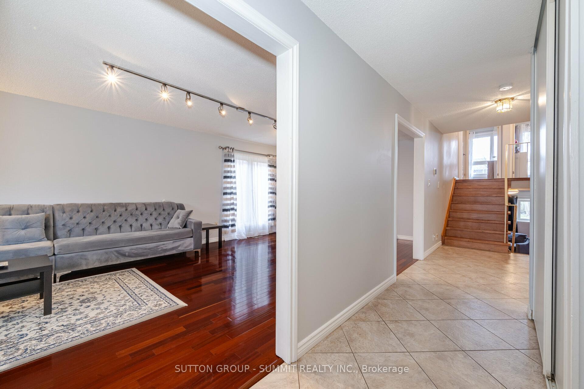 Photo 9 of 4238 Treetop Crescent, Mississauga, Erin Mills — HOMEH