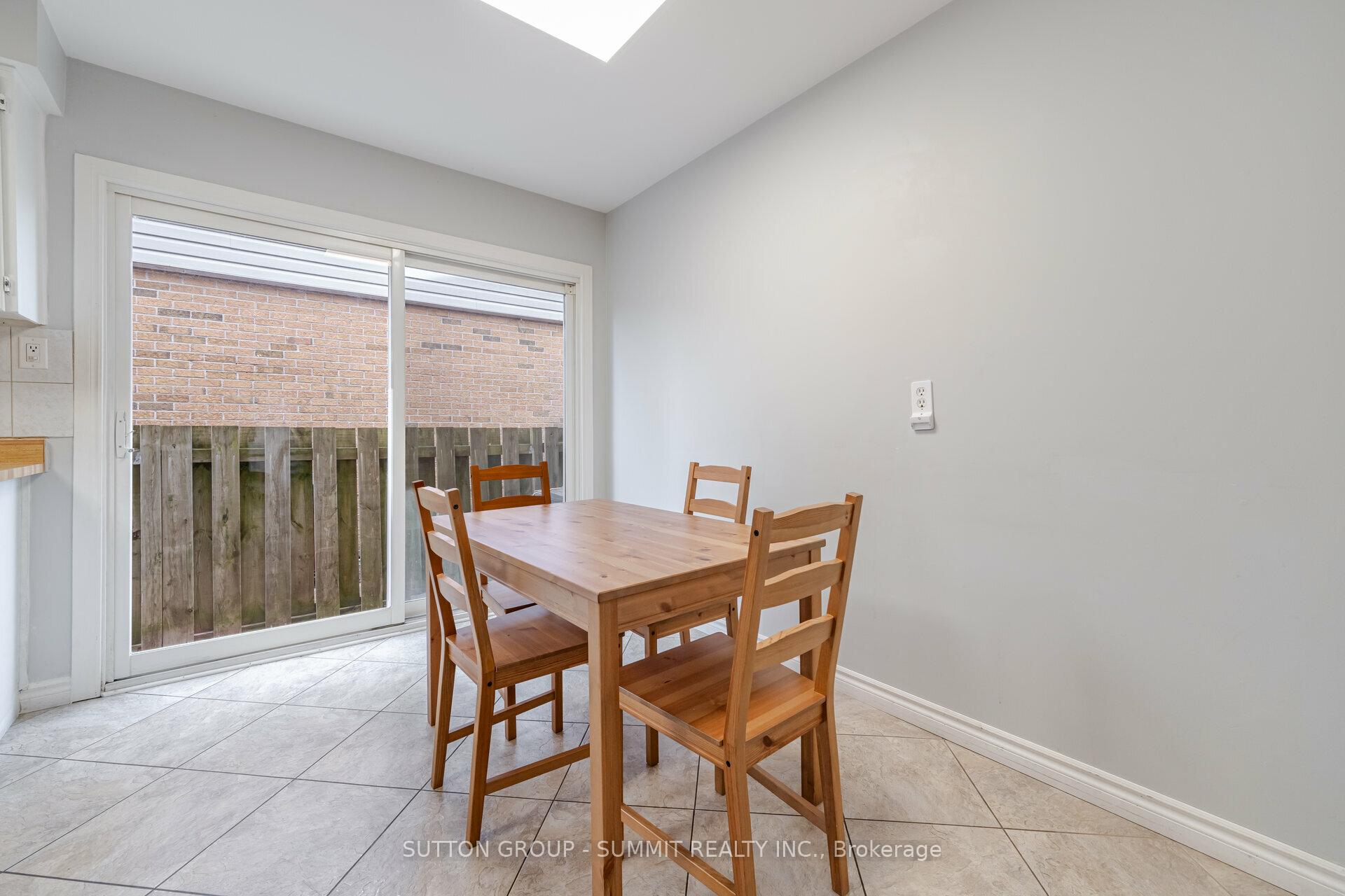 Photo 16 of 4238 Treetop Crescent, Mississauga, Erin Mills — HOMEH