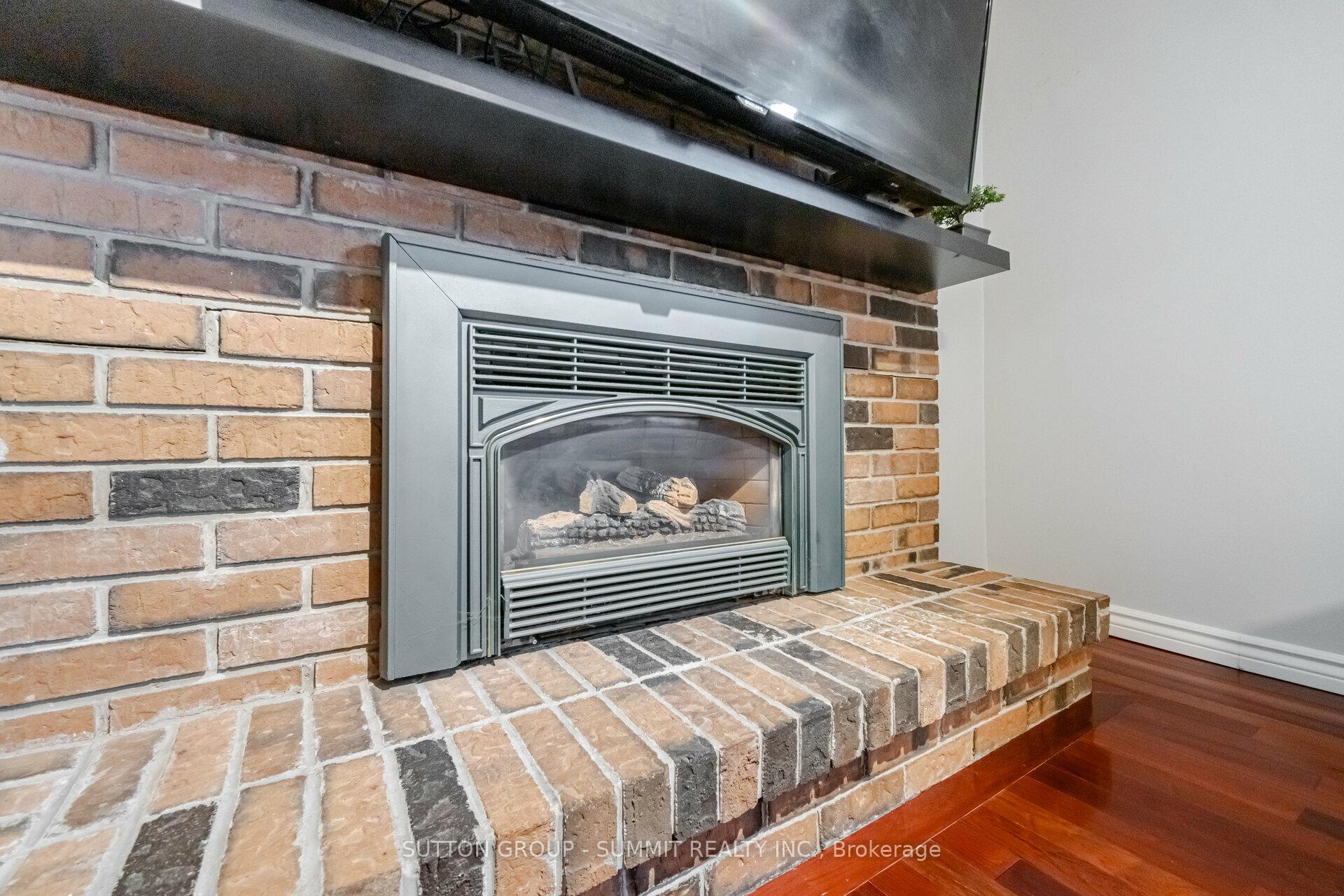Photo 38 of 4238 Treetop Crescent, Mississauga, Erin Mills — HOMEH
