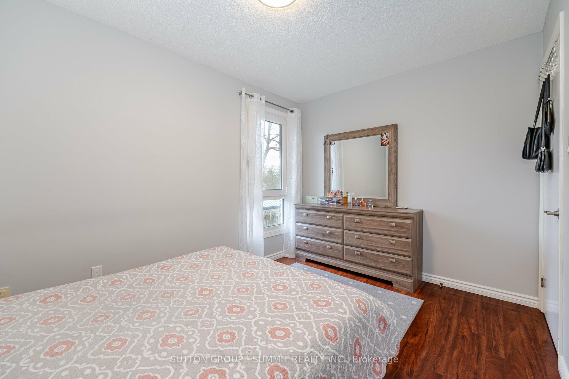 Photo 27 of 4238 Treetop Crescent, Mississauga, Erin Mills — HOMEH