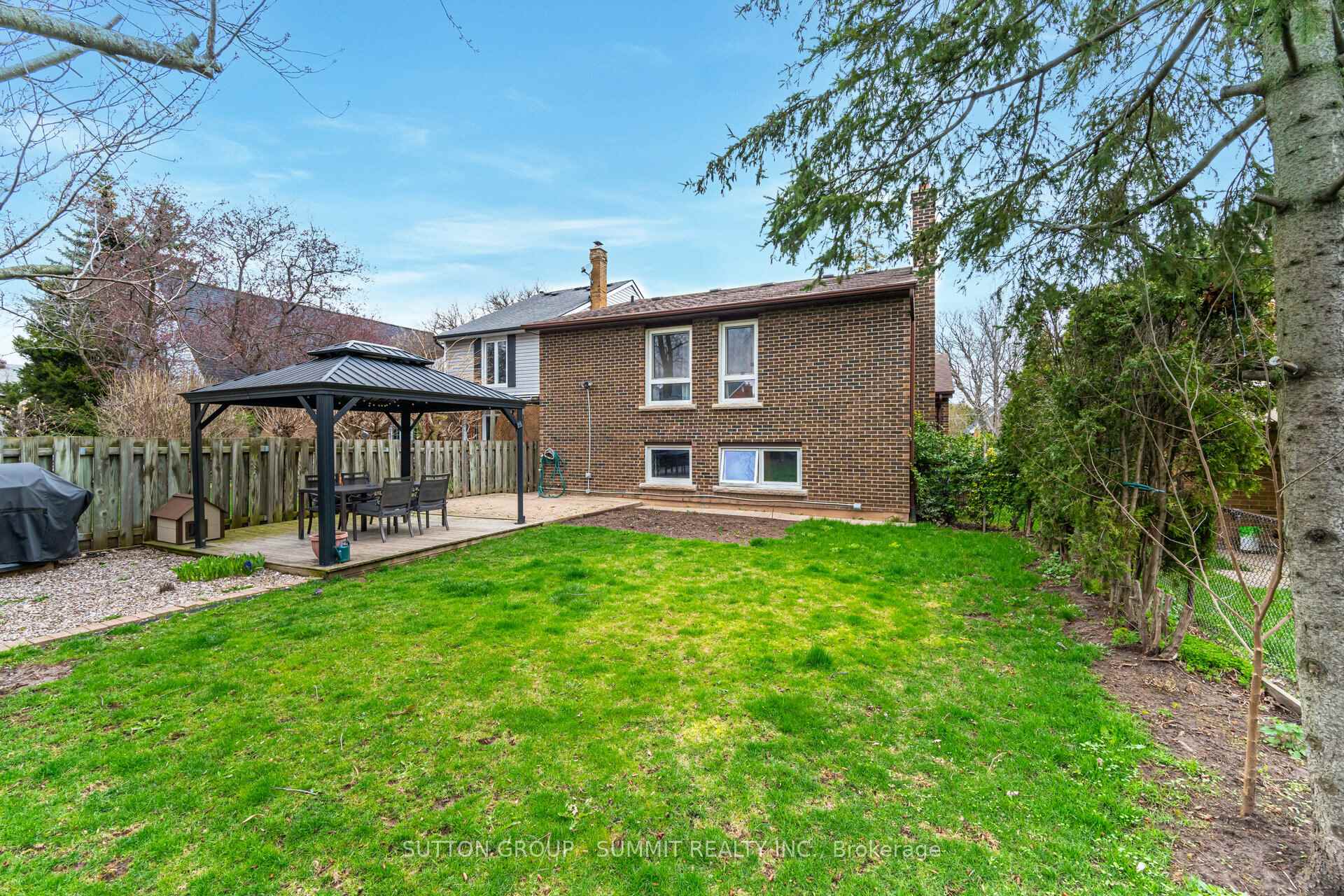 Photo 18 of 4238 Treetop Crescent, Mississauga, Erin Mills — HOMEH