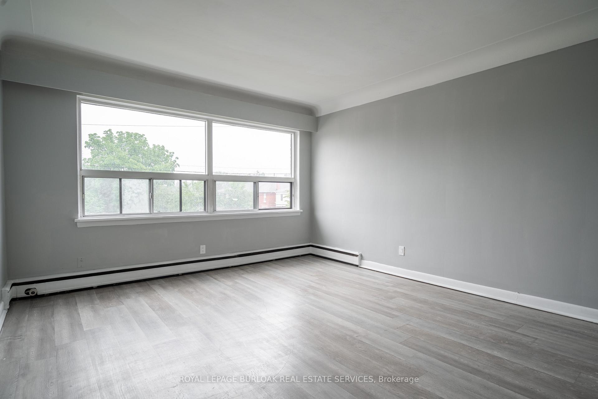 Photo 19 of 165 & 169 Park Row, Hamilton, Delta — HOMEH