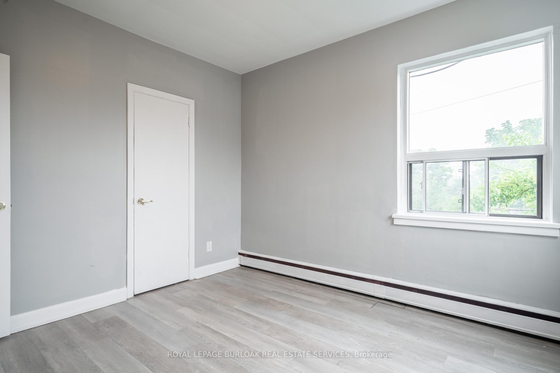 Photo 22 of 165 & 169 Park Row, Hamilton, Delta — HOMEH
