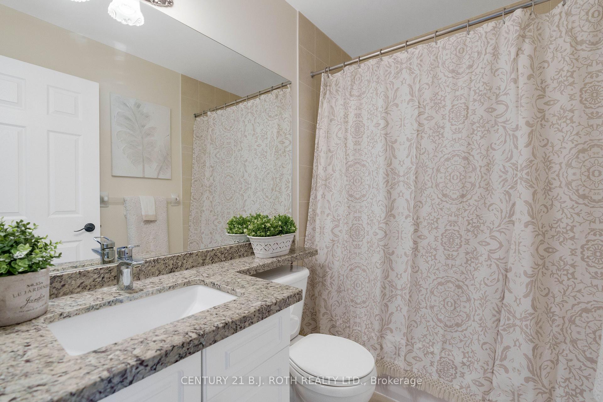 Photo 15 of 30 Capilano Court, Barrie, Little Lake — HOMEH