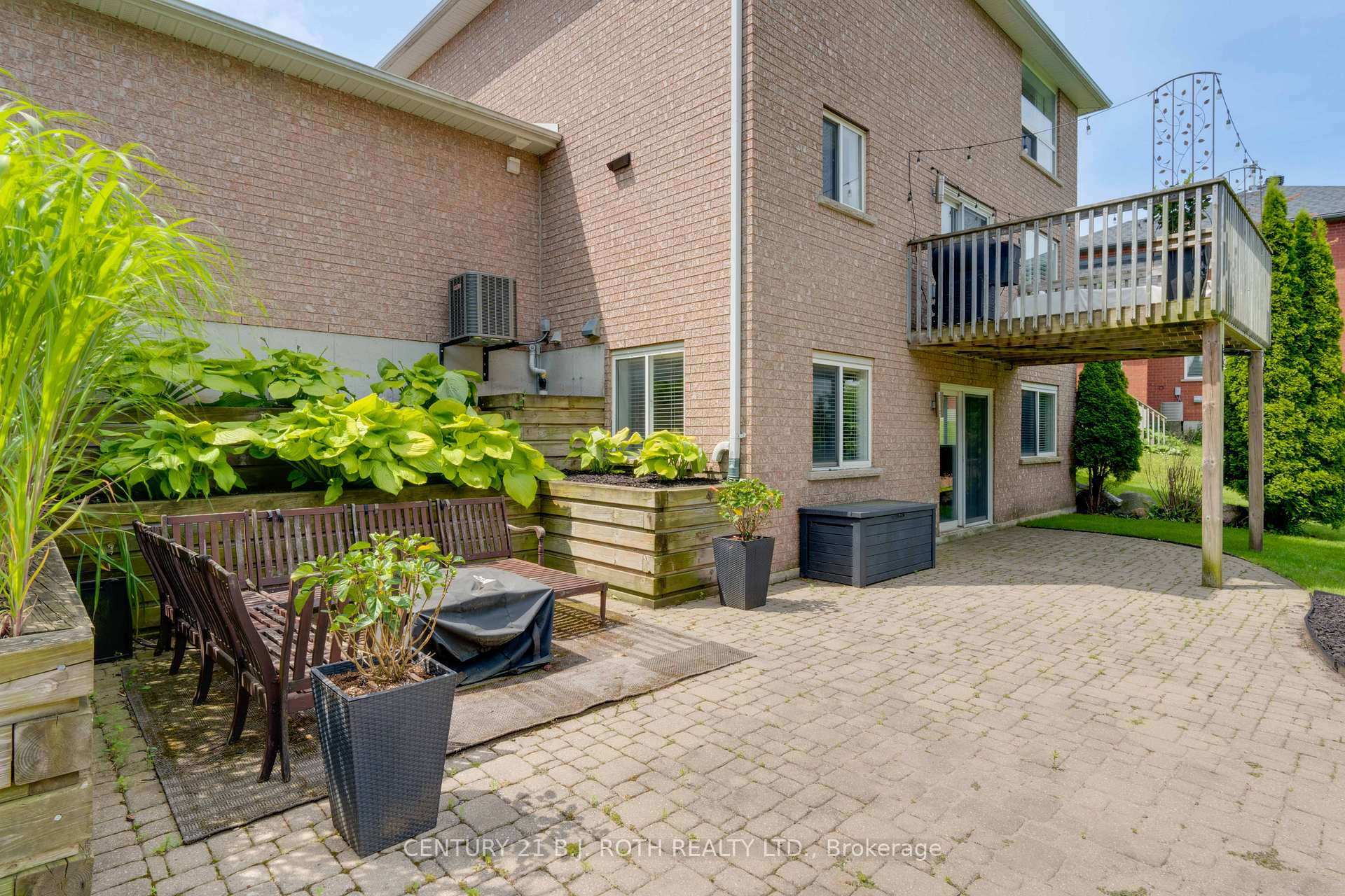 Photo 29 of 30 Capilano Court, Barrie, Little Lake — HOMEH